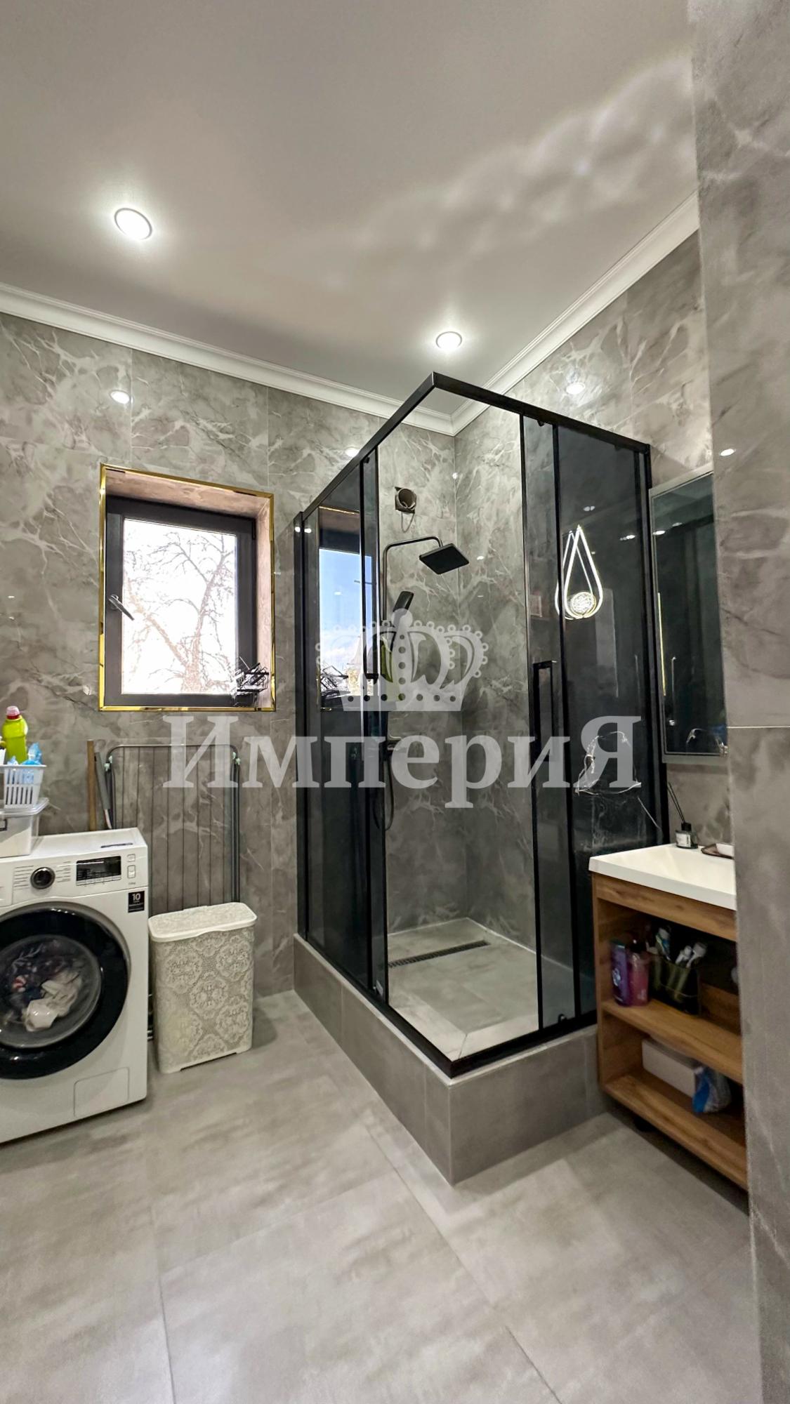 5-комнантный квартира, 203.0 м²,Абылай Хана за 67 000 000