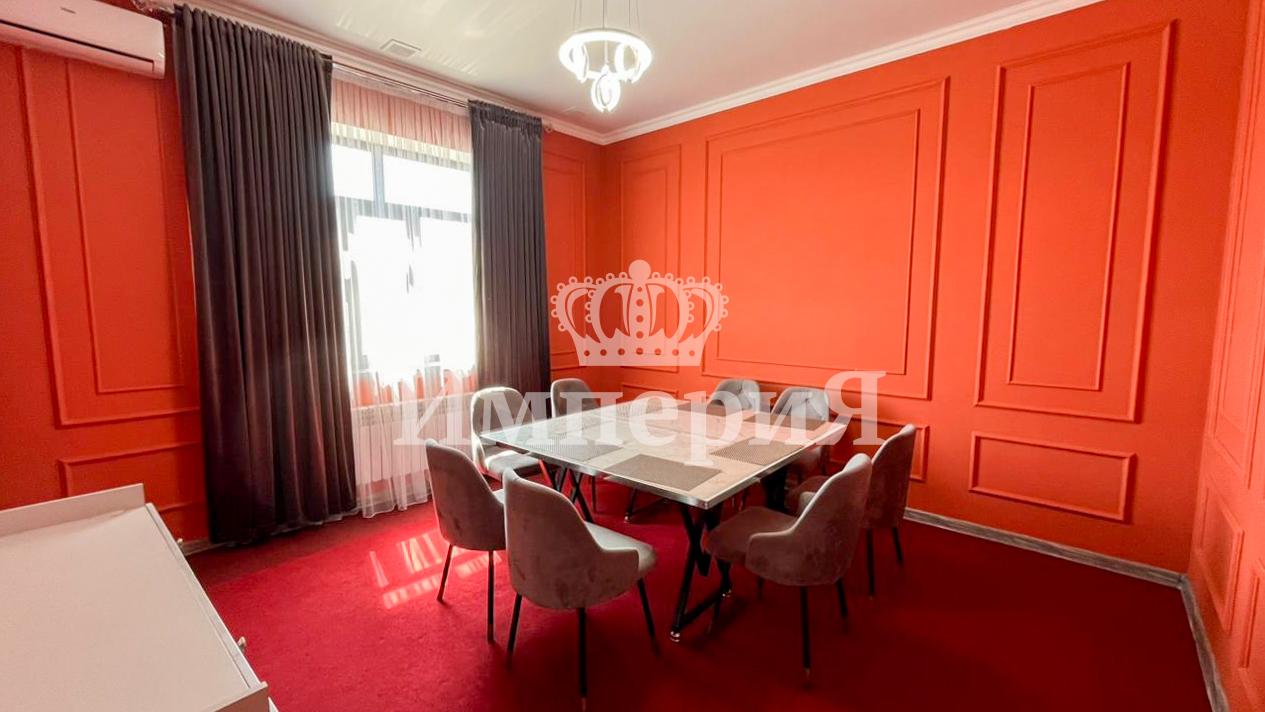 7-комнантный квартира, 428.0 м²,Желтоксан за 230 000 000