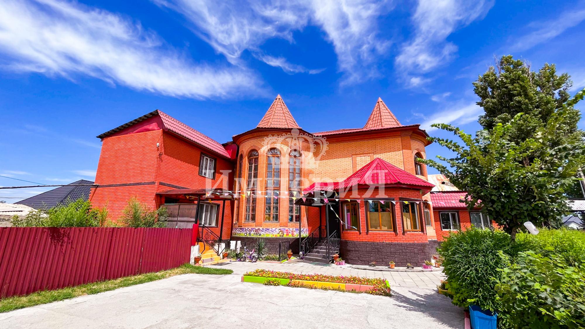 10-комнантный квартира, 600.0 м²,Биржан Сал за 190 000 000