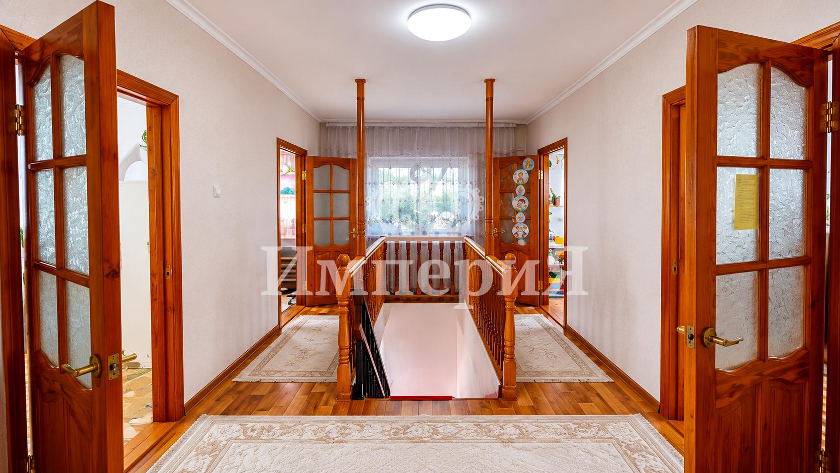 15-комнантный квартира, 266.0 м²,Калиева за 90 000 000