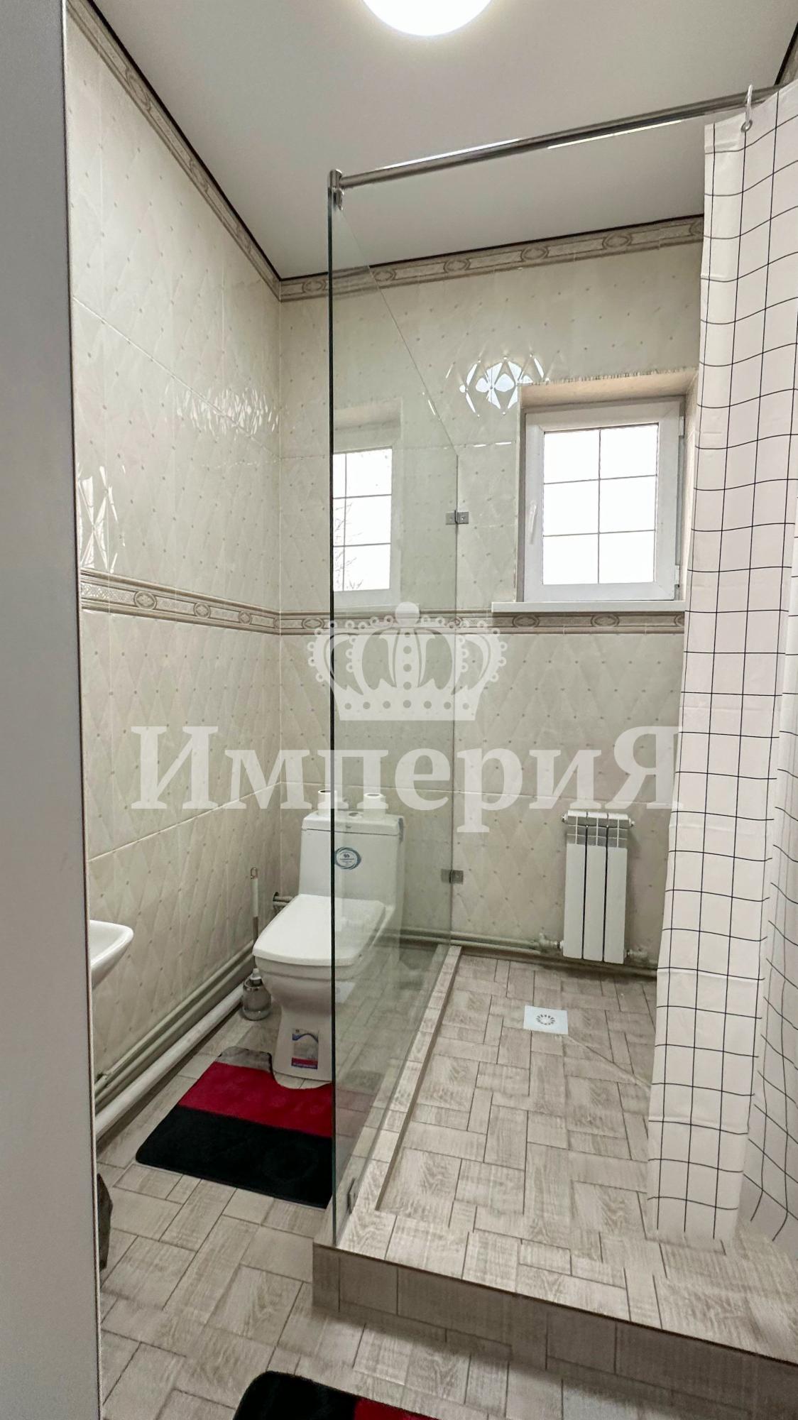 6-комнантный квартира, 310.0 м²,Айтыкова за 135 000 000
