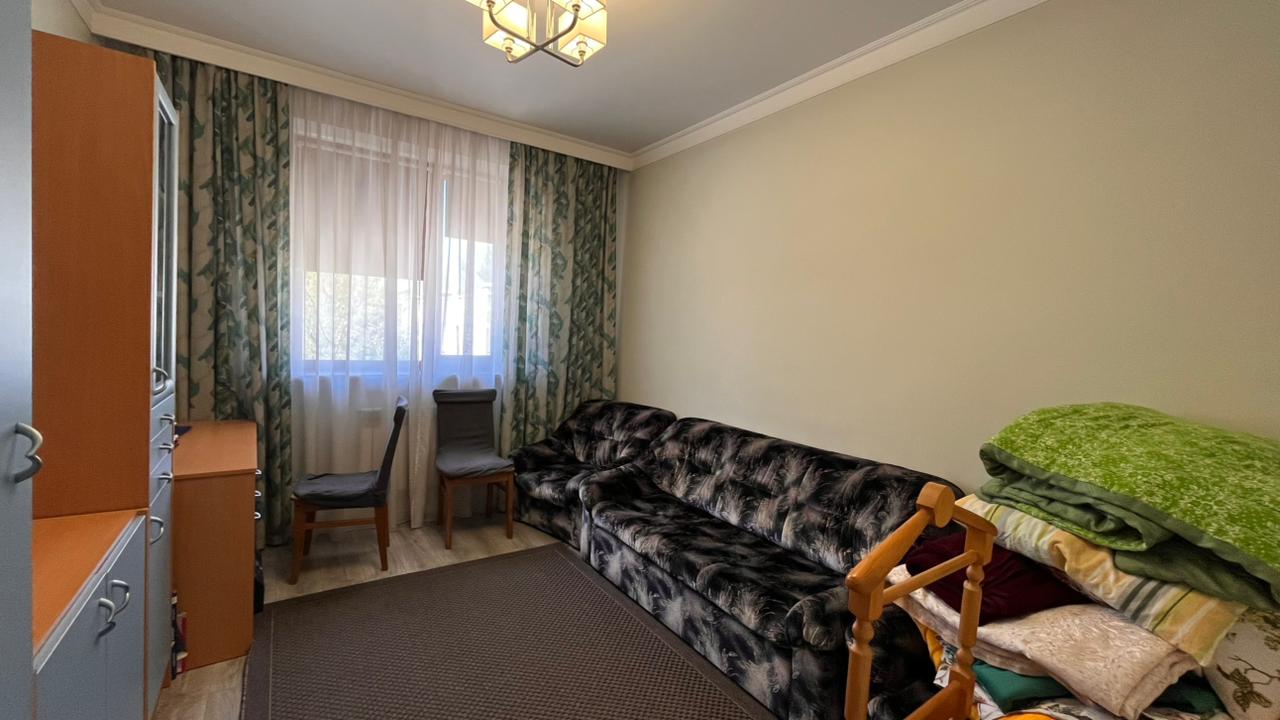 5-комнантный квартира, 180.0 м²,Калиева за 95 000 000