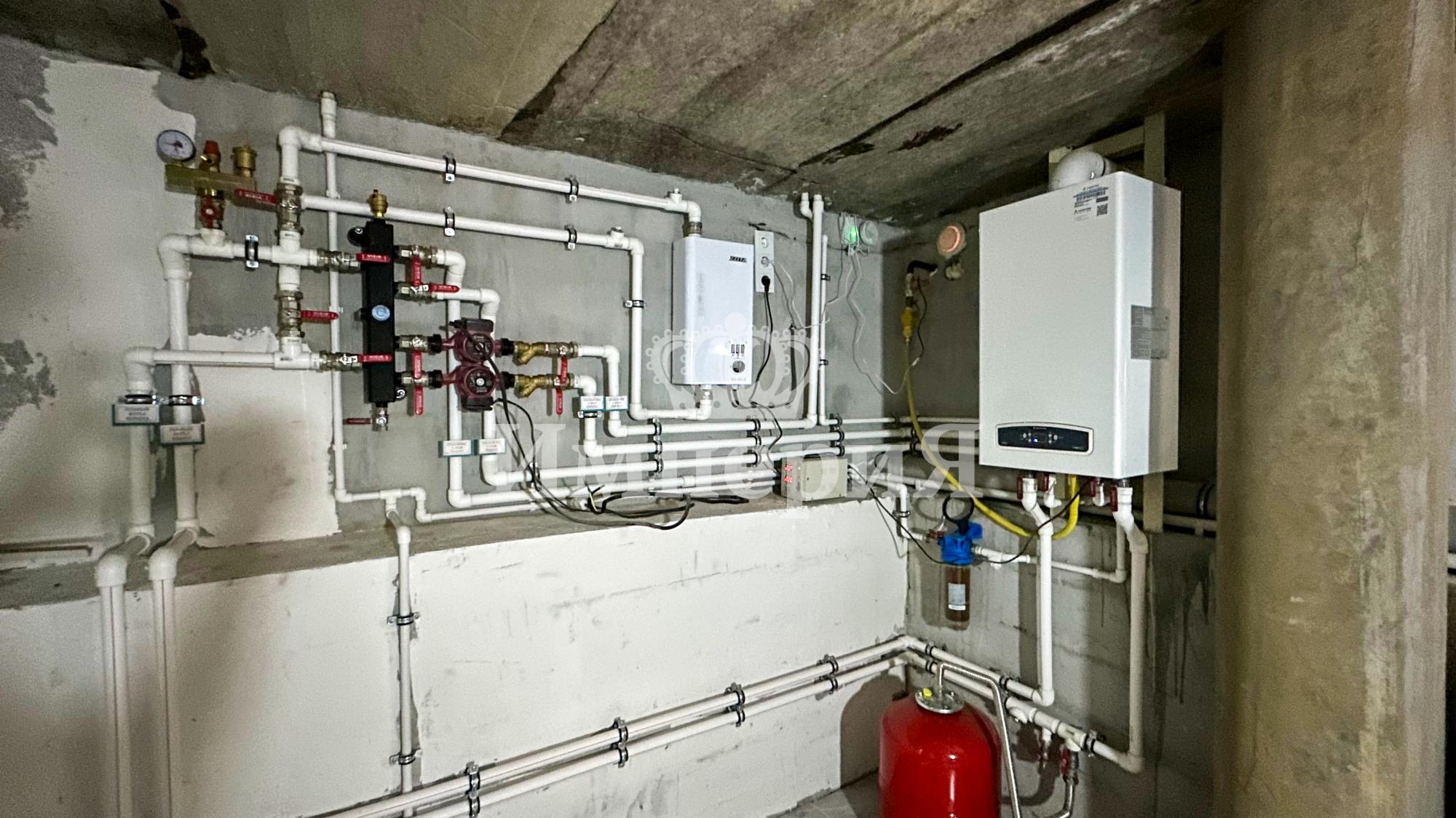 5-комнантный квартира, 203.0 м²,Абылай Хана за 67 000 000