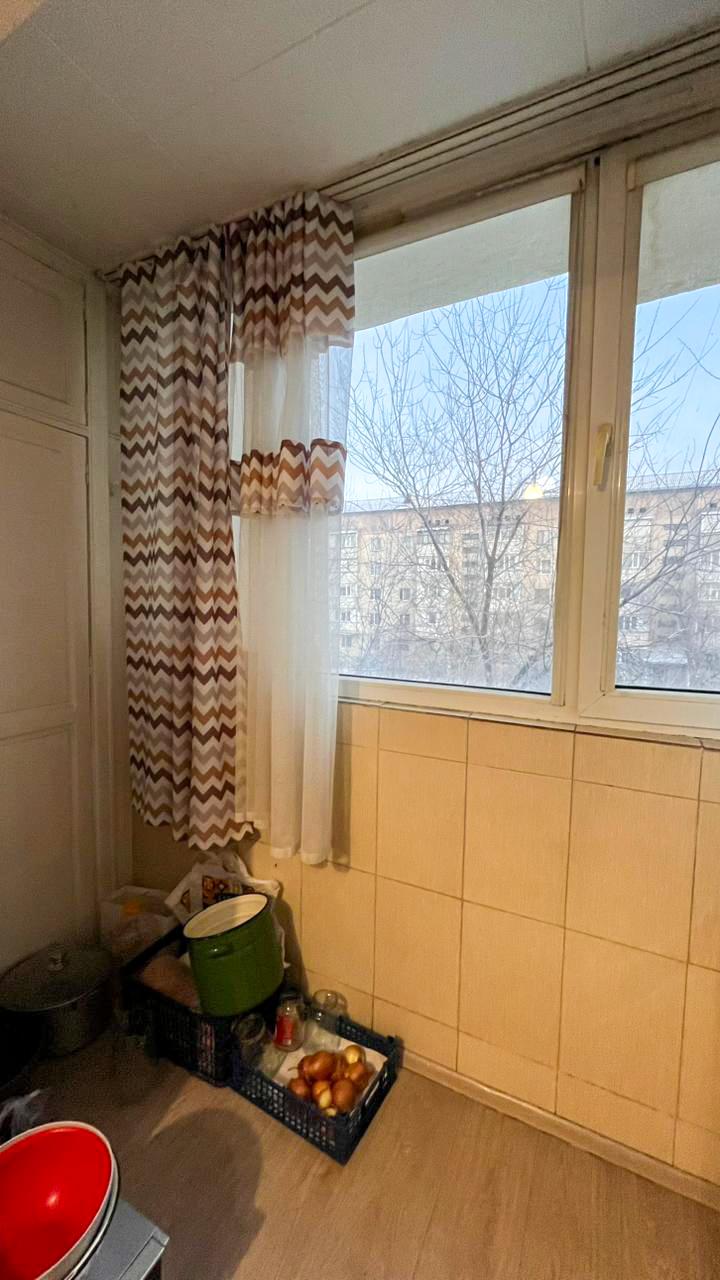 4-комнантная квартира, 92.0 м²,3 мкр за 3 500 000