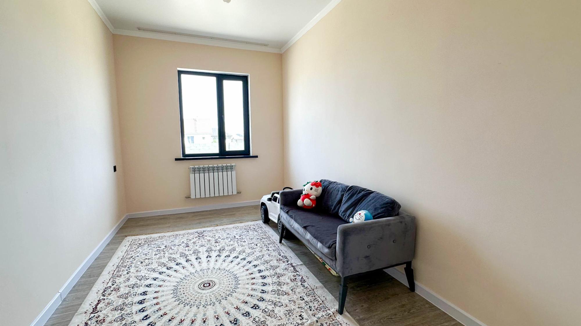 5-комнантный квартира, 138.6 м²,Байтурсынова за 38 000 000