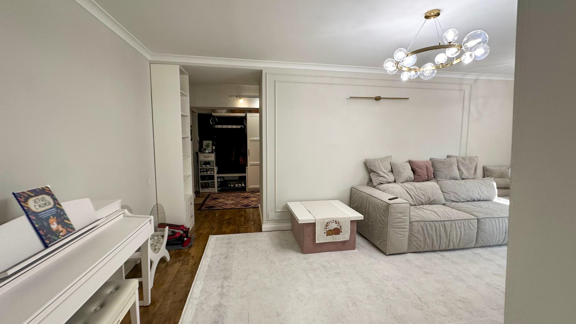 4-комнантная квартира, 94.0 м²,5 мкр за 36 500 000