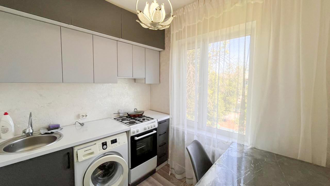 2-комнантная квартира, 43.0 м²,мкр Жетысу за 15 000 000