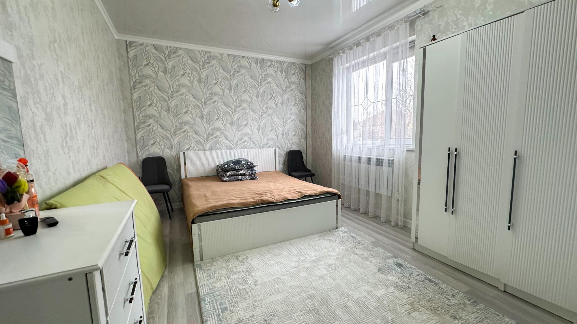 4-комнантный квартира, 128.0 м²,Сулеева за 31 000 000