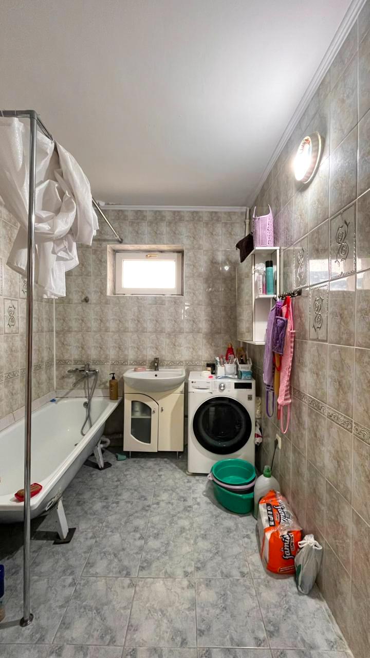 4-комнантная квартира, 88.0 м²,3 мкр за 32 500 000