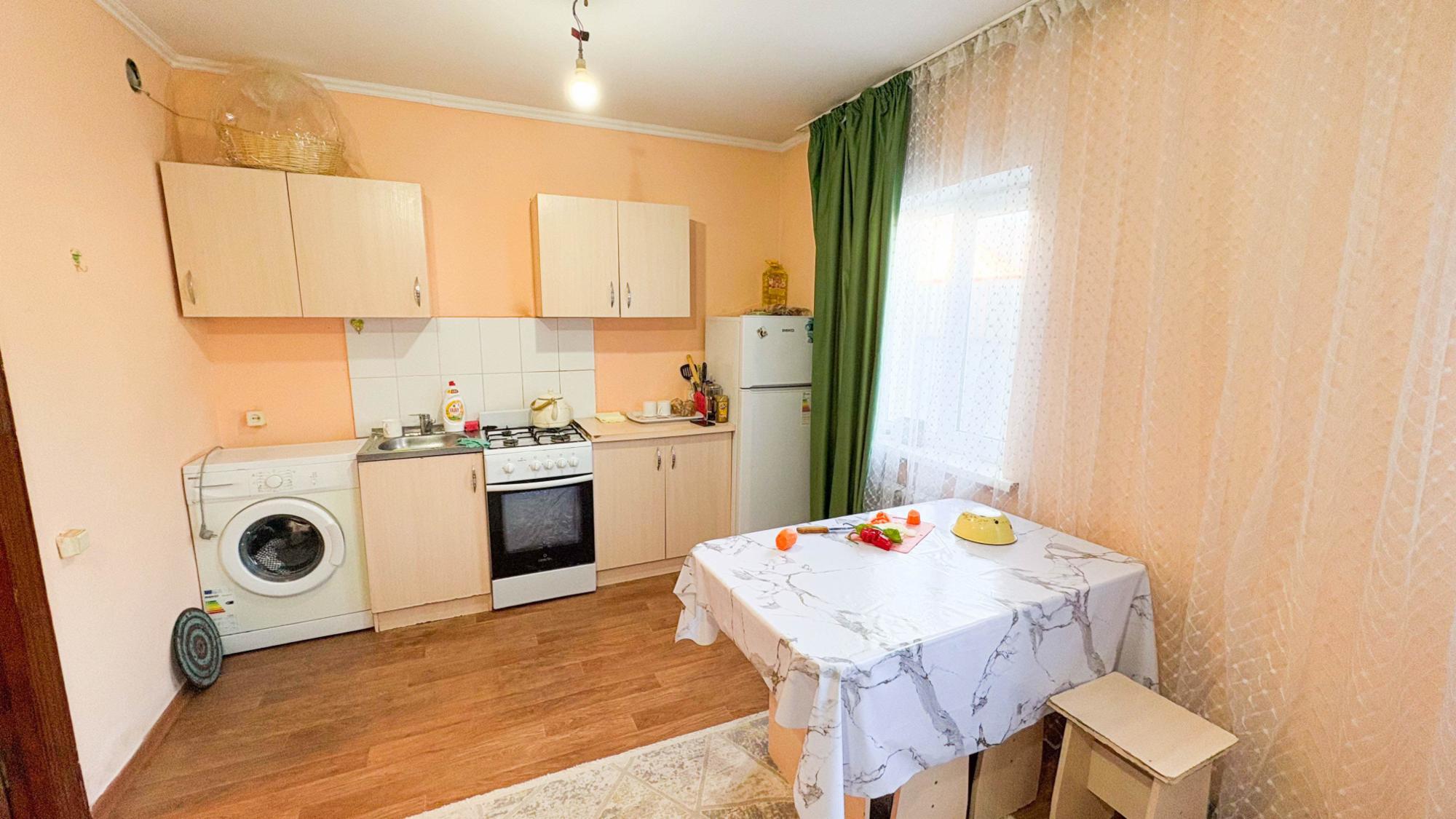 8-комнантный квартира, 330.0 м²,Новостройка за 30 000 000