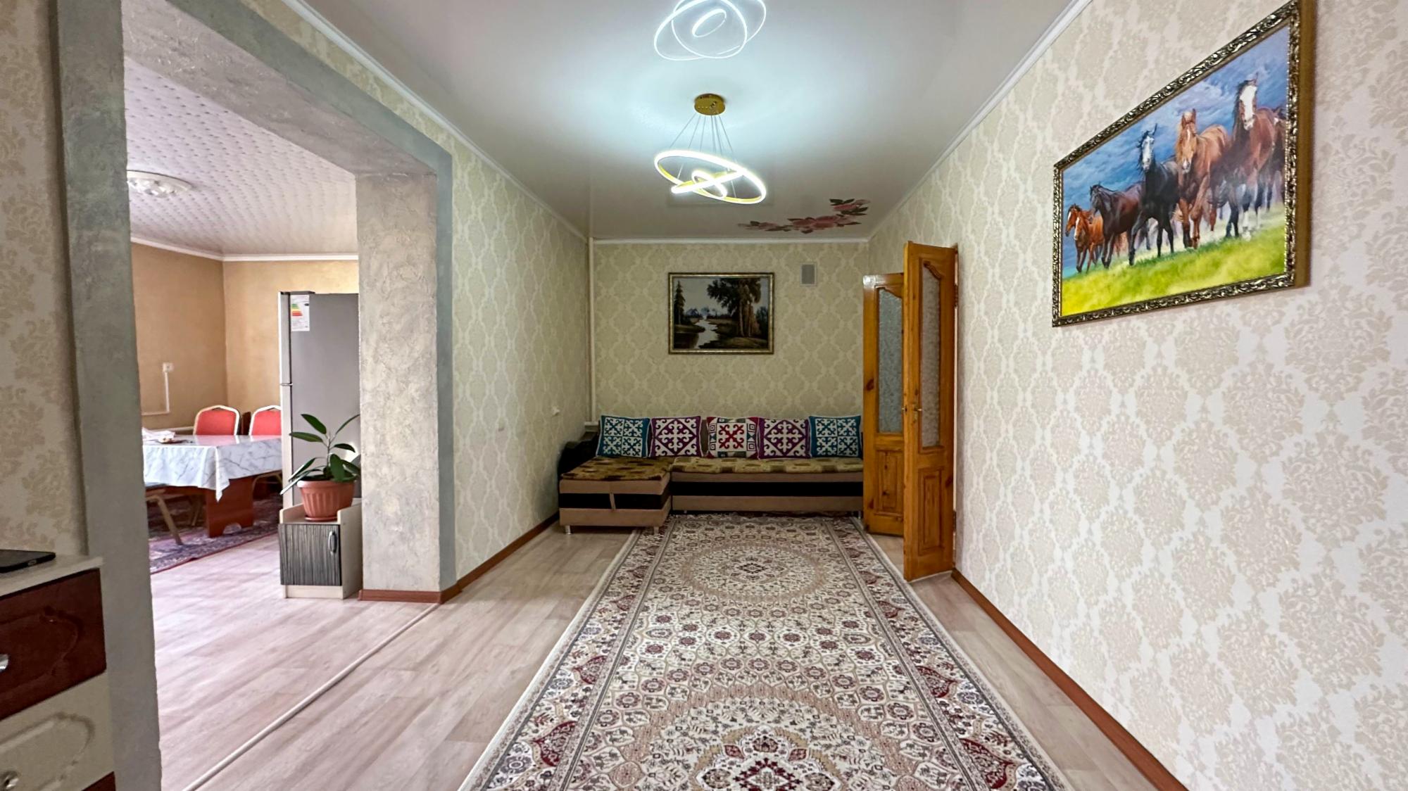 6-комнантный квартира, 165.0 м²,Степанова за 22 000 000