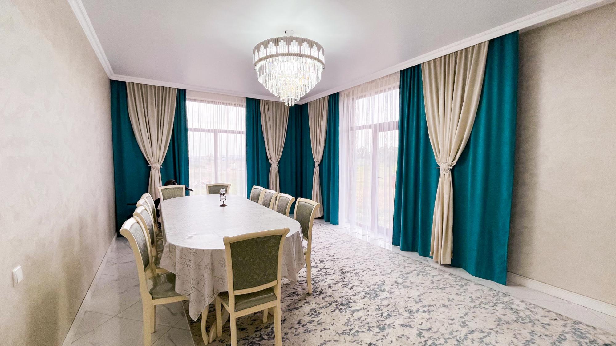 3-комнантный квартира, 125.0 м²,Шанышева за 38 000 000