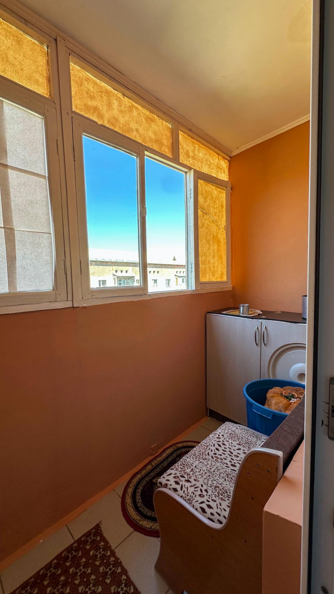 4-комнантная квартира, 90.0 м²,мкр Мушелтой за 29 000 000