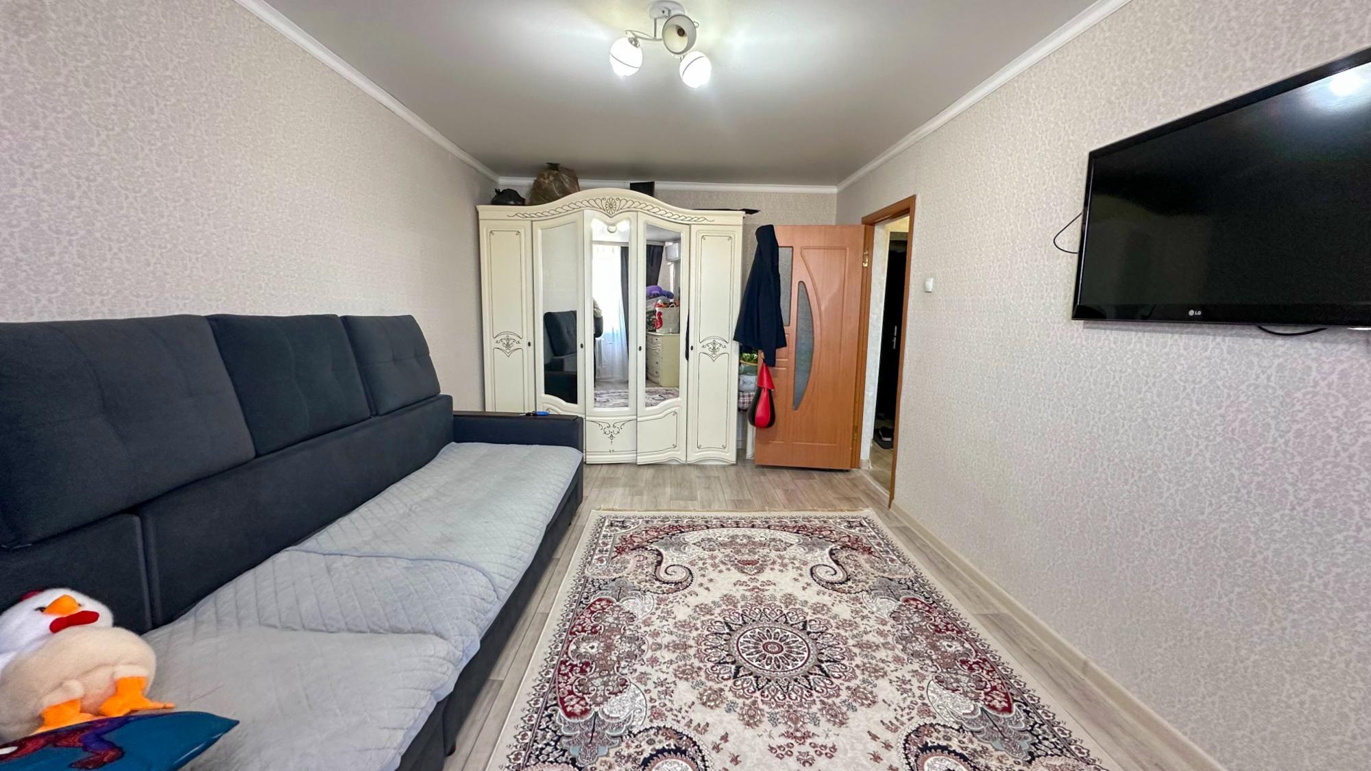 1-комнантная квартира, 38.0 м²,4 мкр за 1 200 000