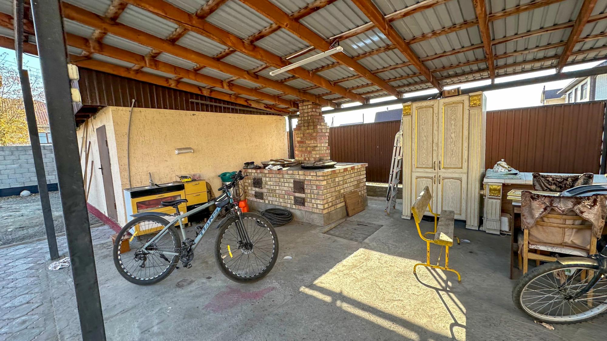 6-комнантный квартира, 273.0 м²,Жылысай за 63 000 000