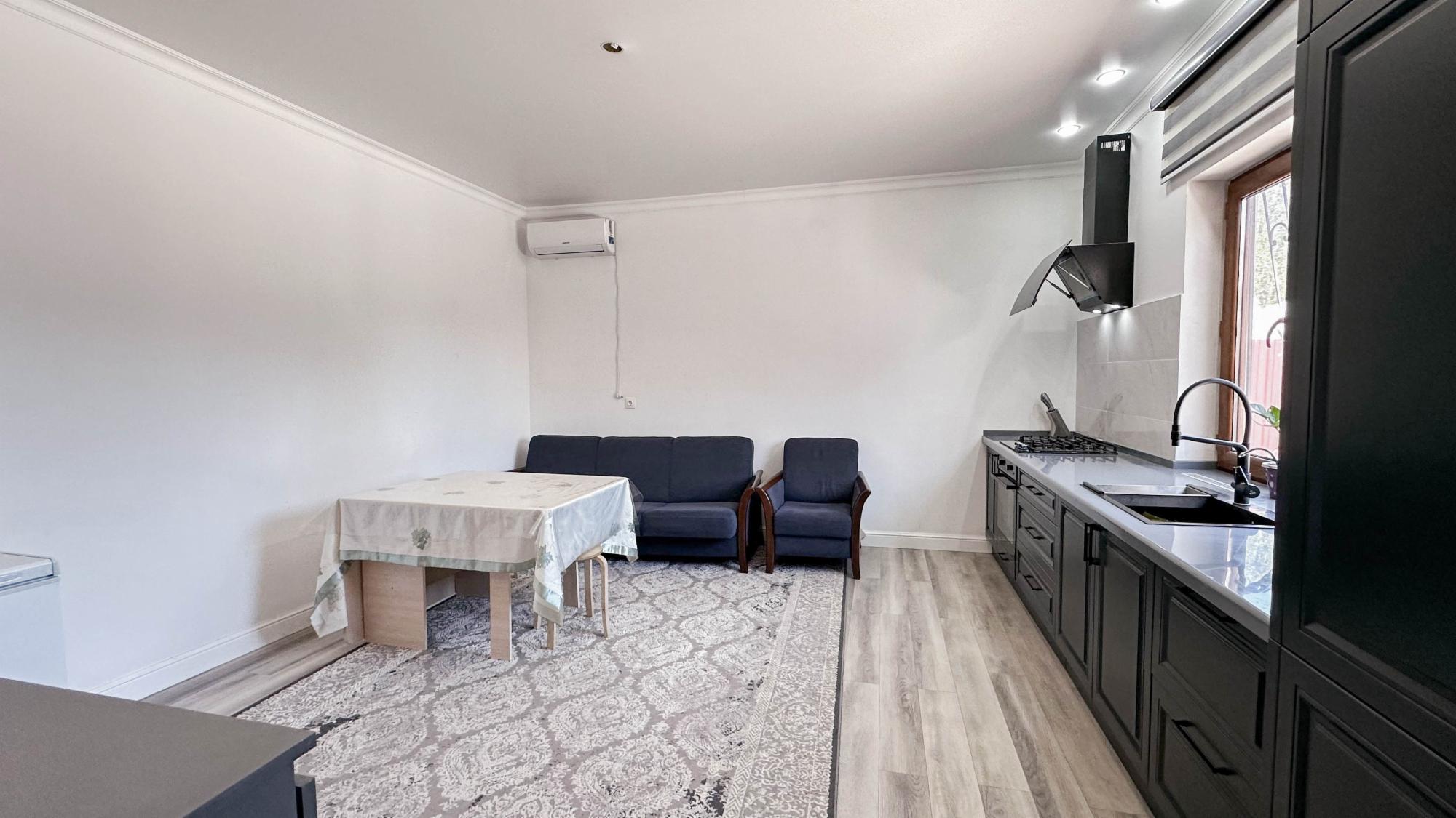 5-комнантный квартира, 220.0 м²,Балпык за 45 000 000