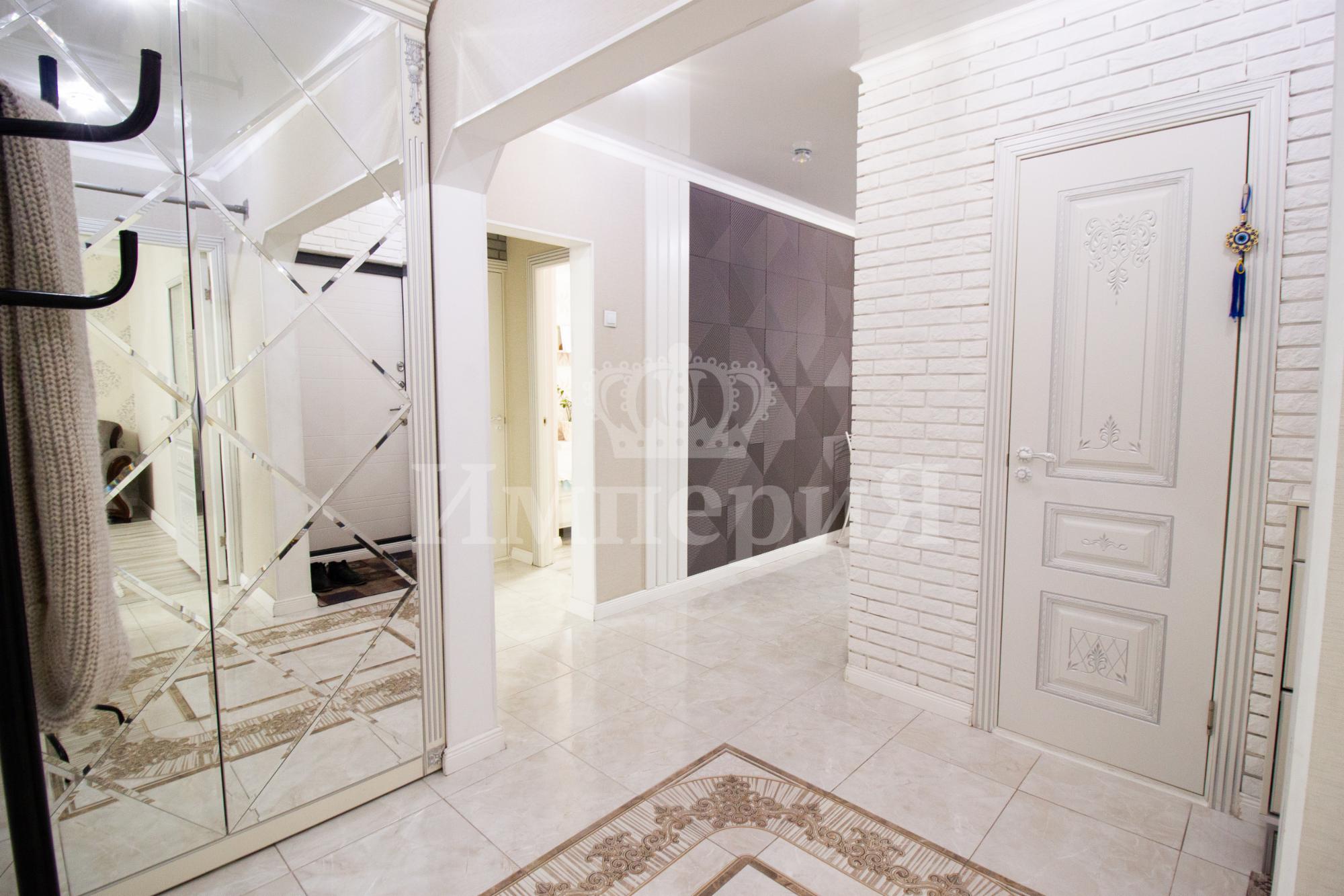 4-комнантная квартира, 89.0 м²,Алдабергенова за 35 000 000