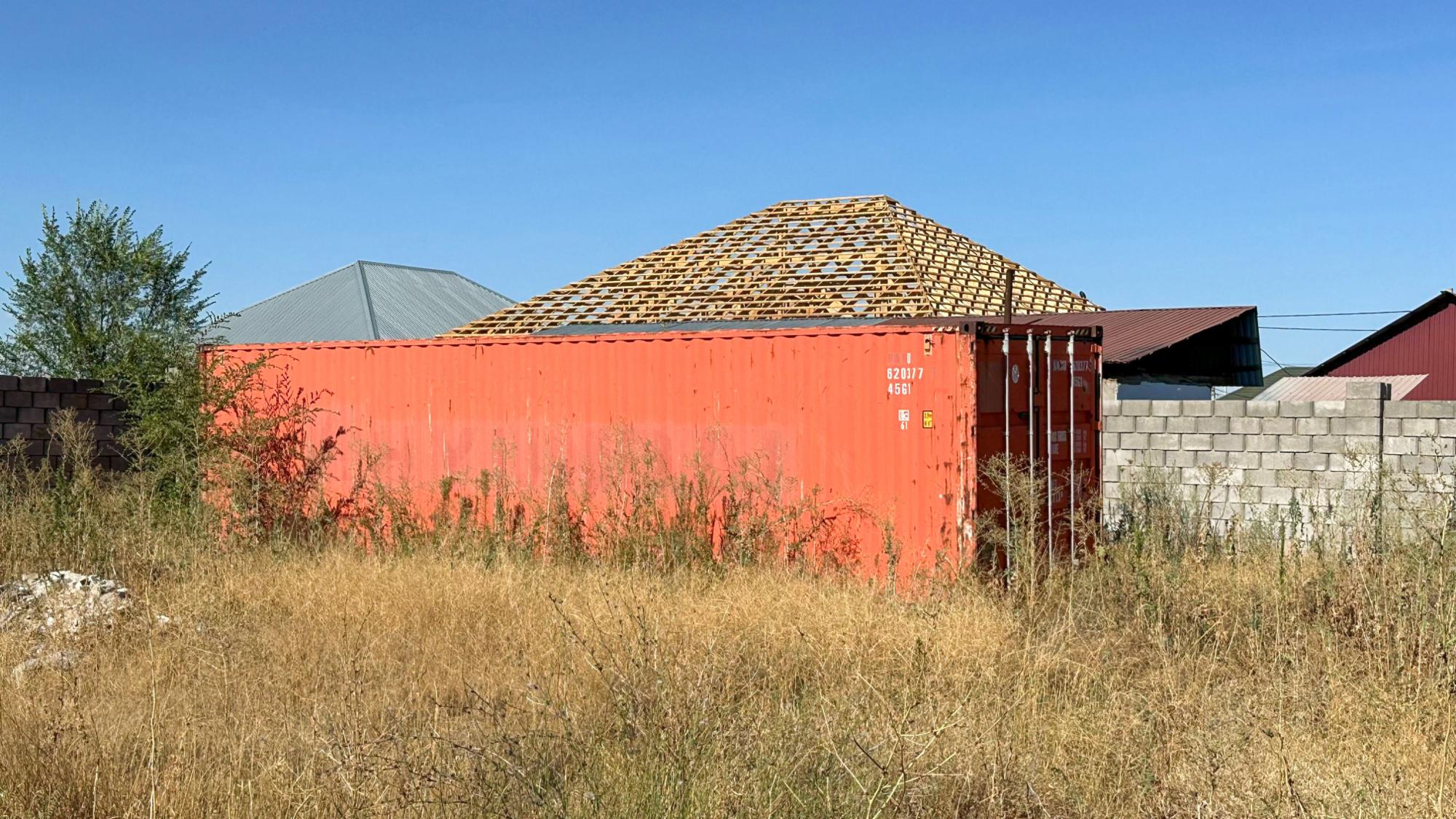 5-комнантный квартира, 240.0 м²,Абая за 20 000 000