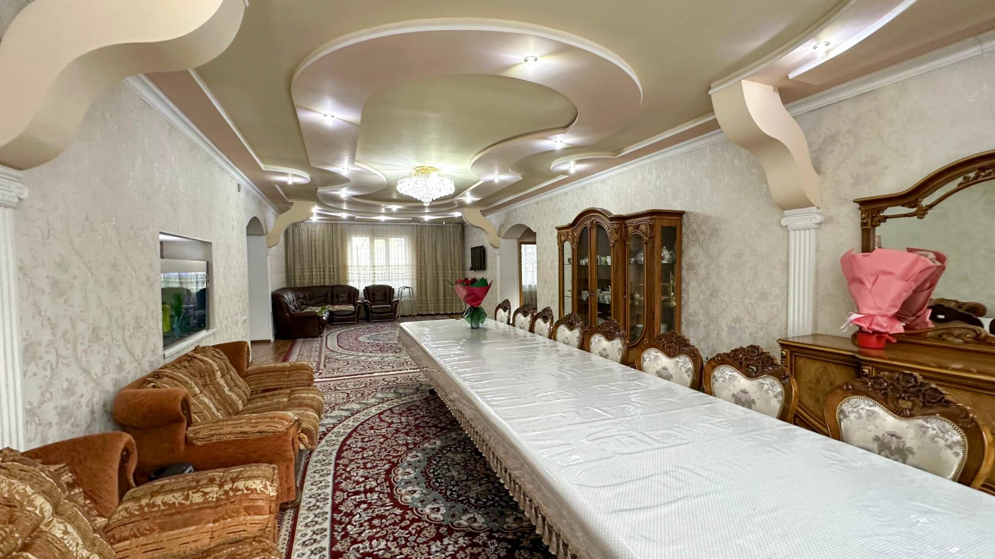 4-комнантный квартира, 180.0 м²,Гульдаурен за 67 000 000