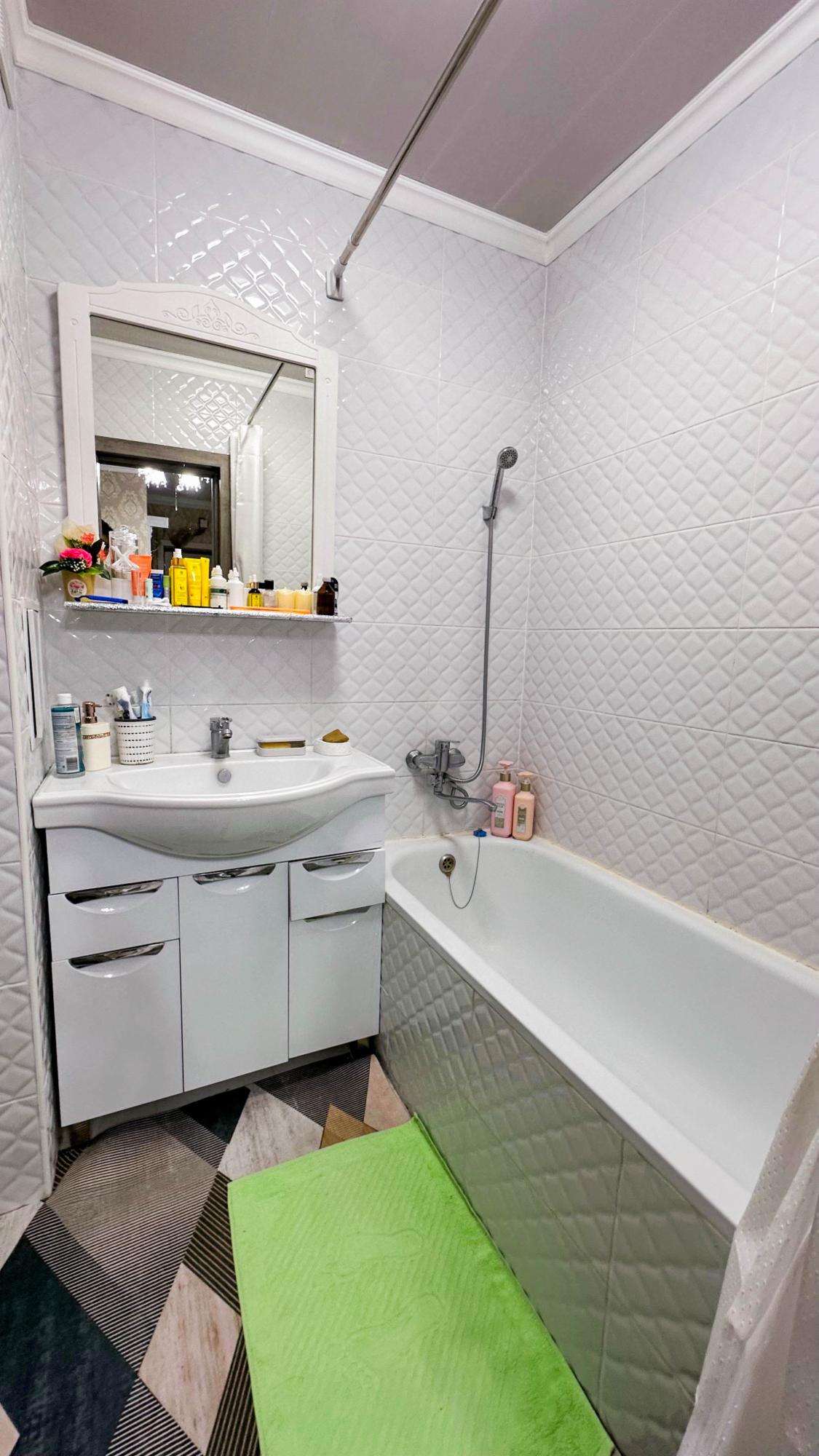 2-комнантная квартира, 51.0 м²,Центр за 25 300 000