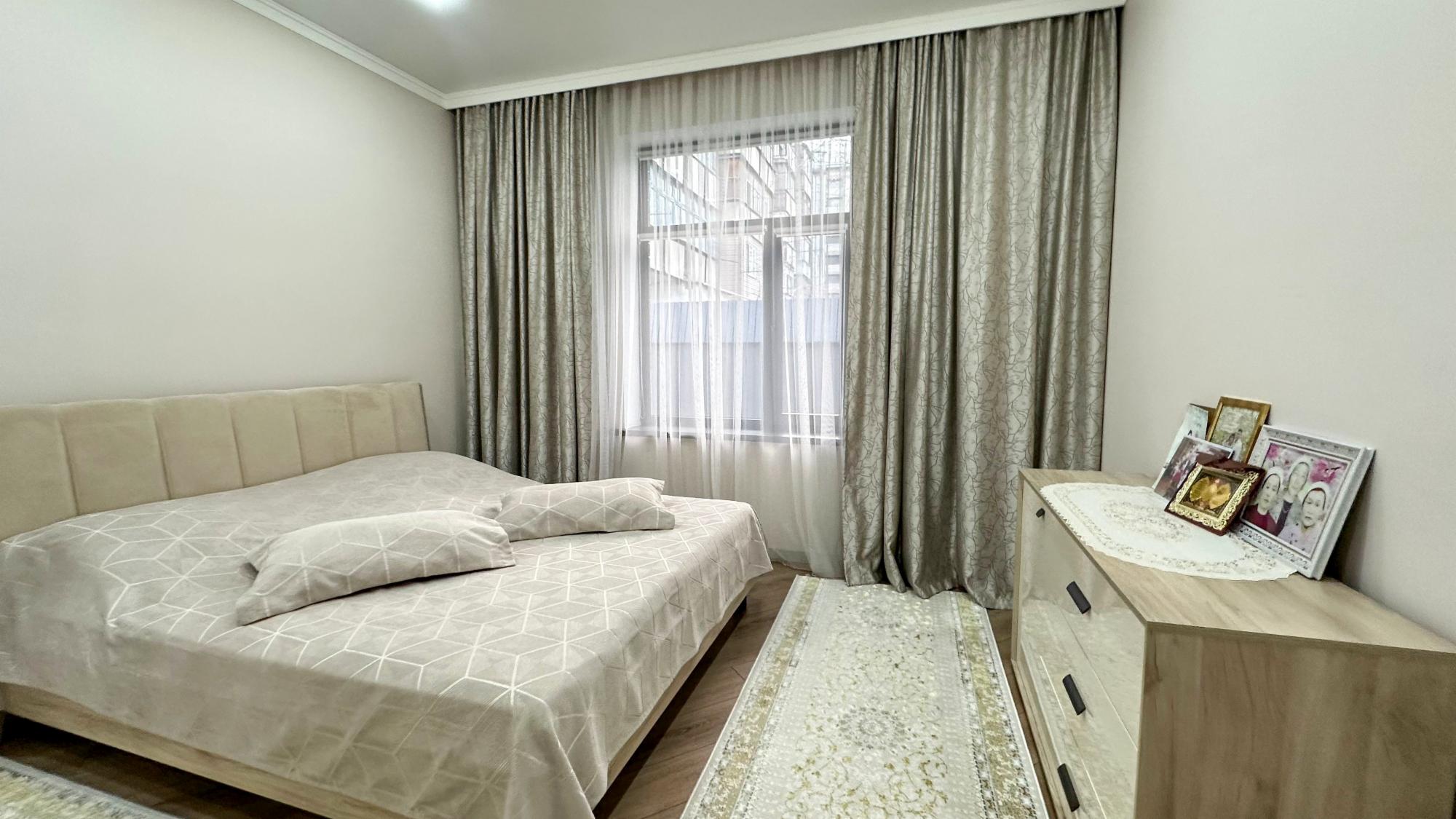 4-комнантный квартира, 104.0 м²,Калиева за 65 000 000