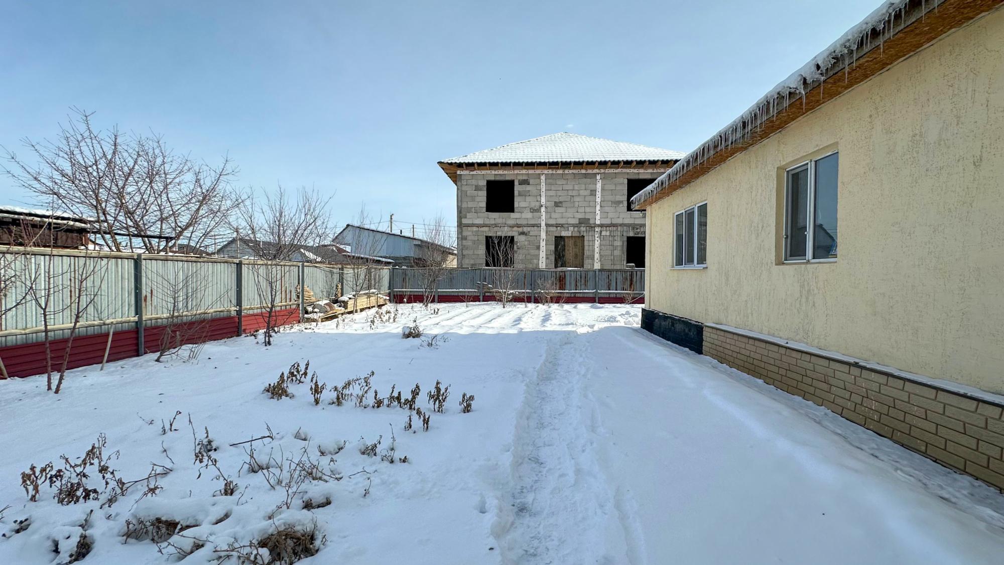 4-комнантный квартира, 93.0 м²,Подобедова за 25 500 000