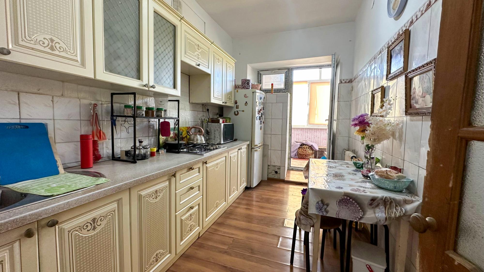 5-комнантная квартира, 85.0 м²,3 мкр за 28 000 000