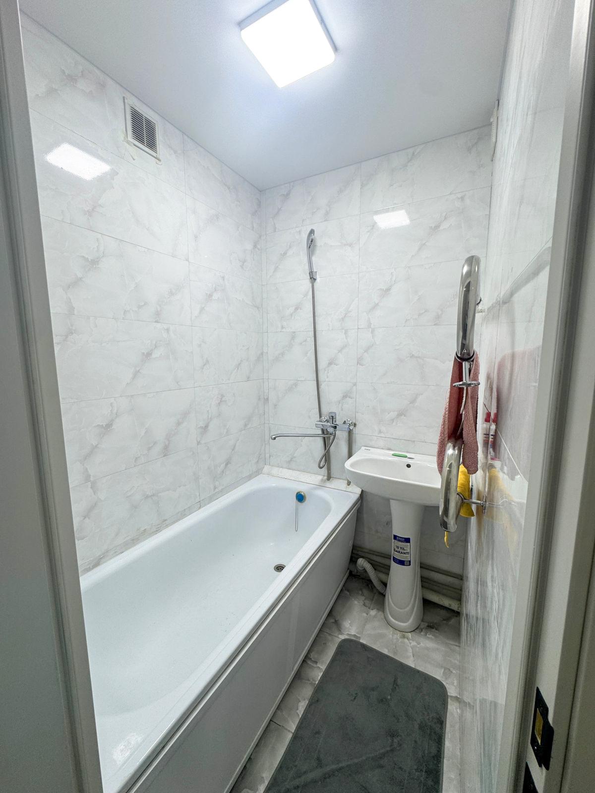 3-комнантная квартира, 65.0 м²,Толебаева за 23 800 000