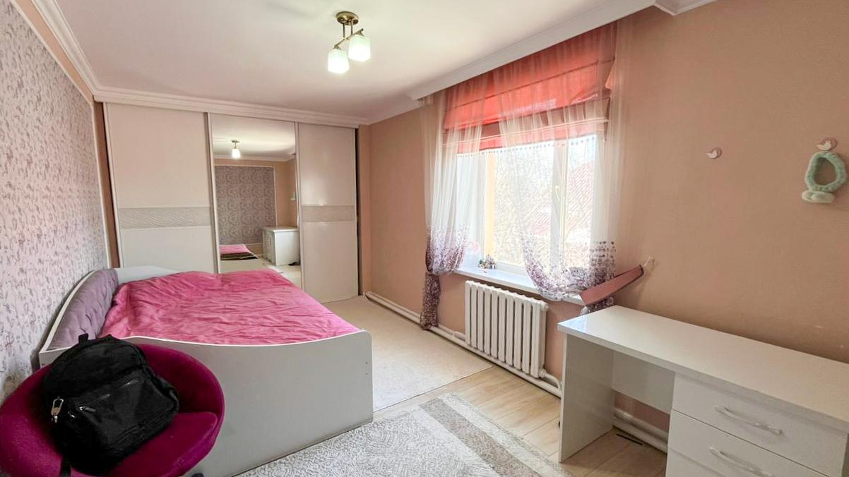 5-комнантный квартира, 185.0 м²,Кабанбай Батыра за 60 000 000