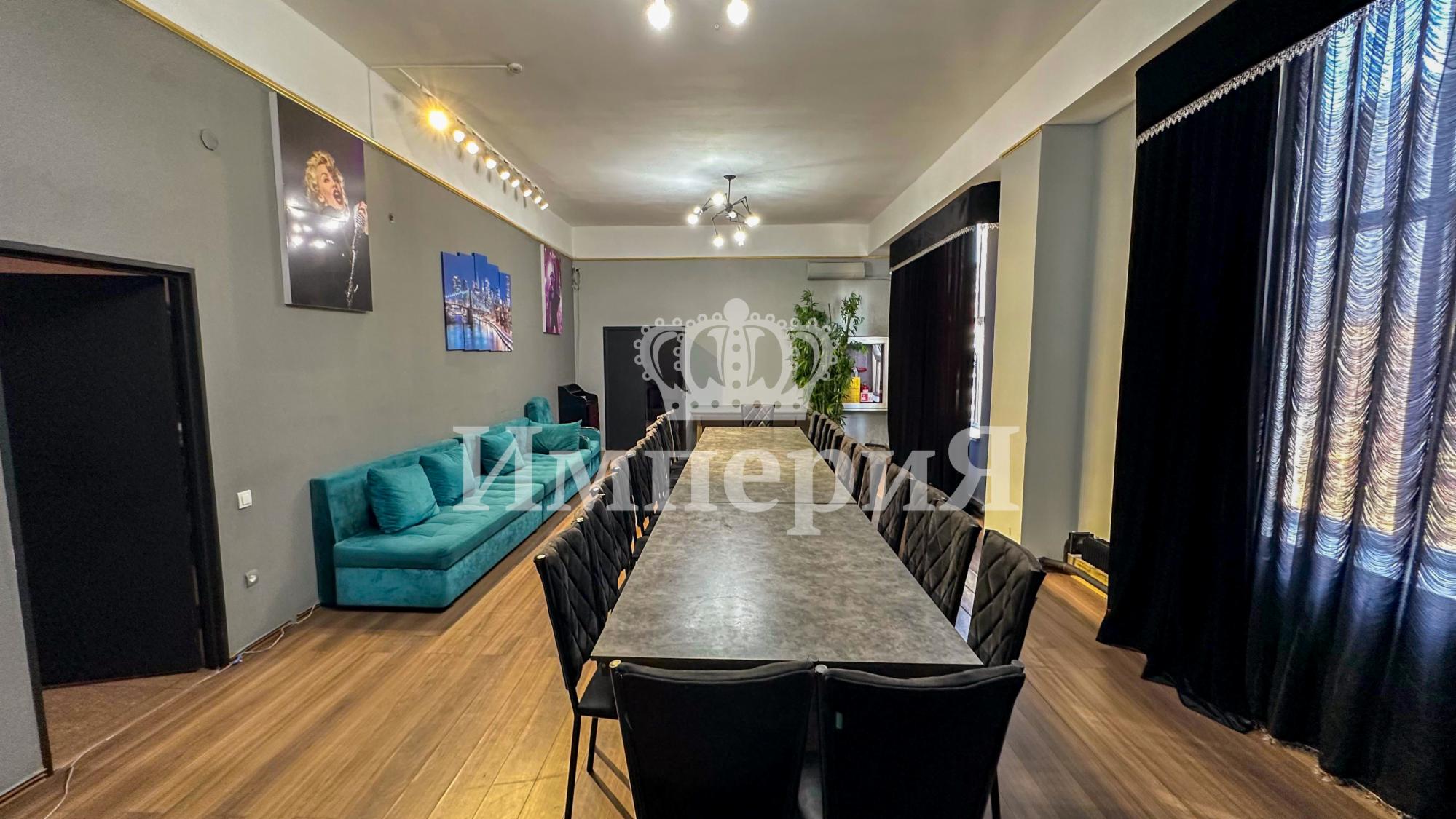 10-комнантный квартира, 1450.0 м²,Каратальская за 290 000 000