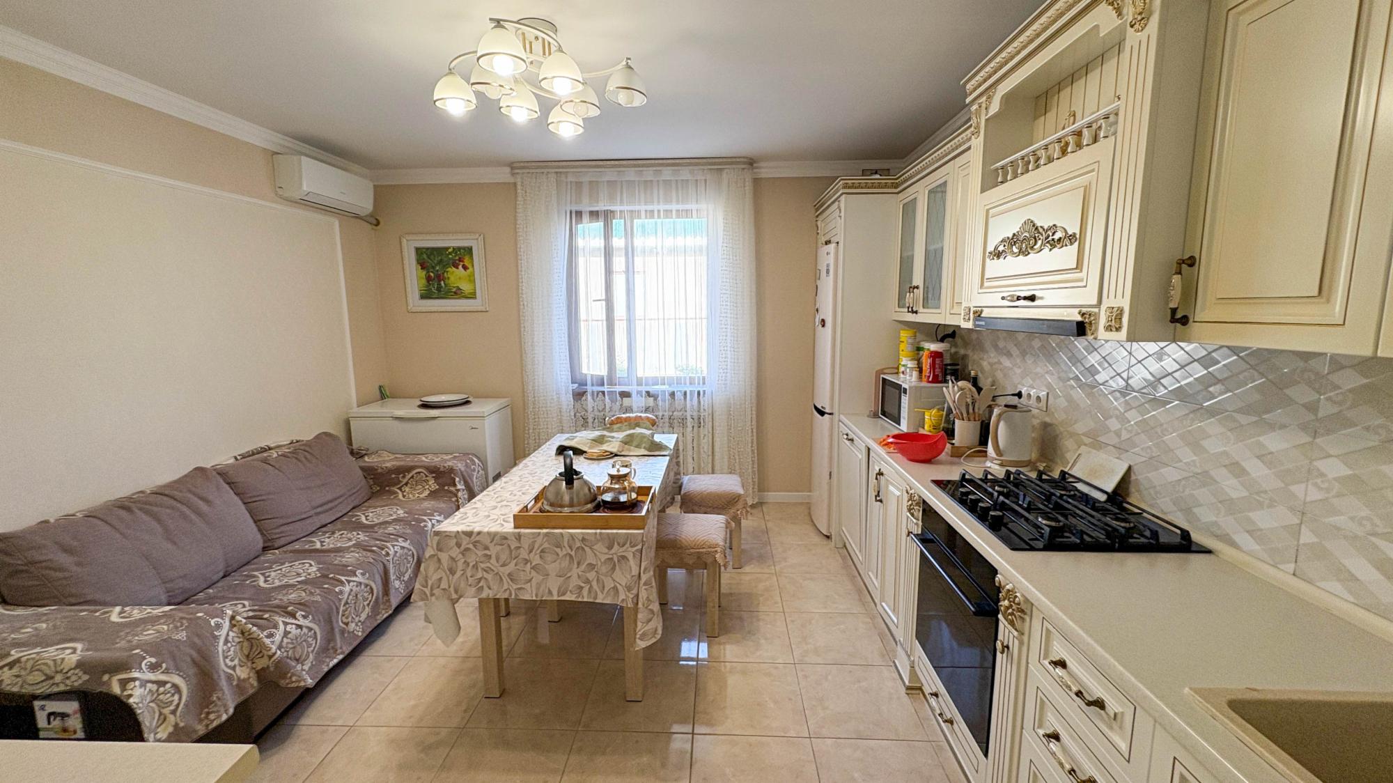4-комнантный квартира, 132.0 м²,Кок Жазык за 47 000 000