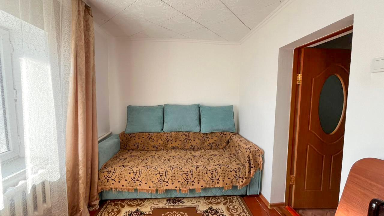 4-комнантный квартира, 106.0 м²,Базарбаева за 30 000 000