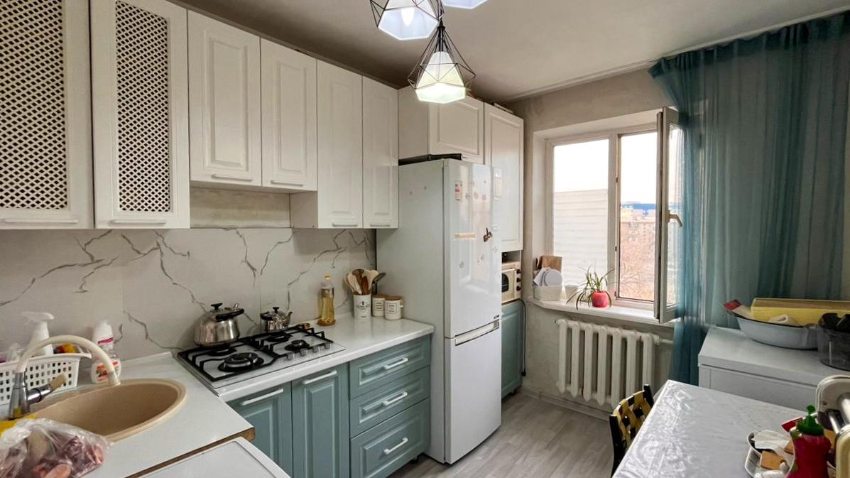 4-комнантная квартира, 43.0 м²,Абжалиева за 16 300 000