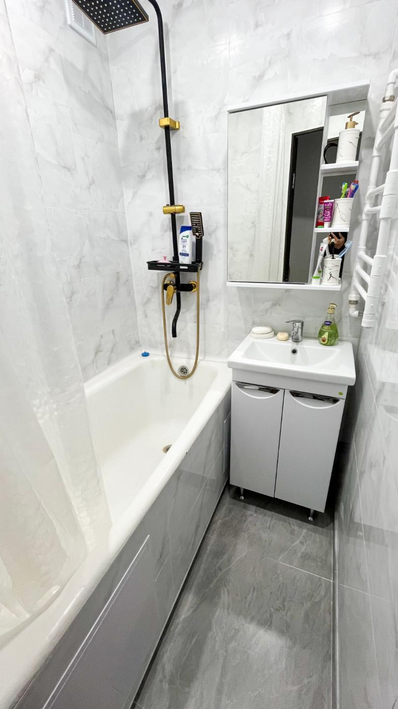 2-комнантная квартира, 46.0 м²,4 мкр за 16 000 000