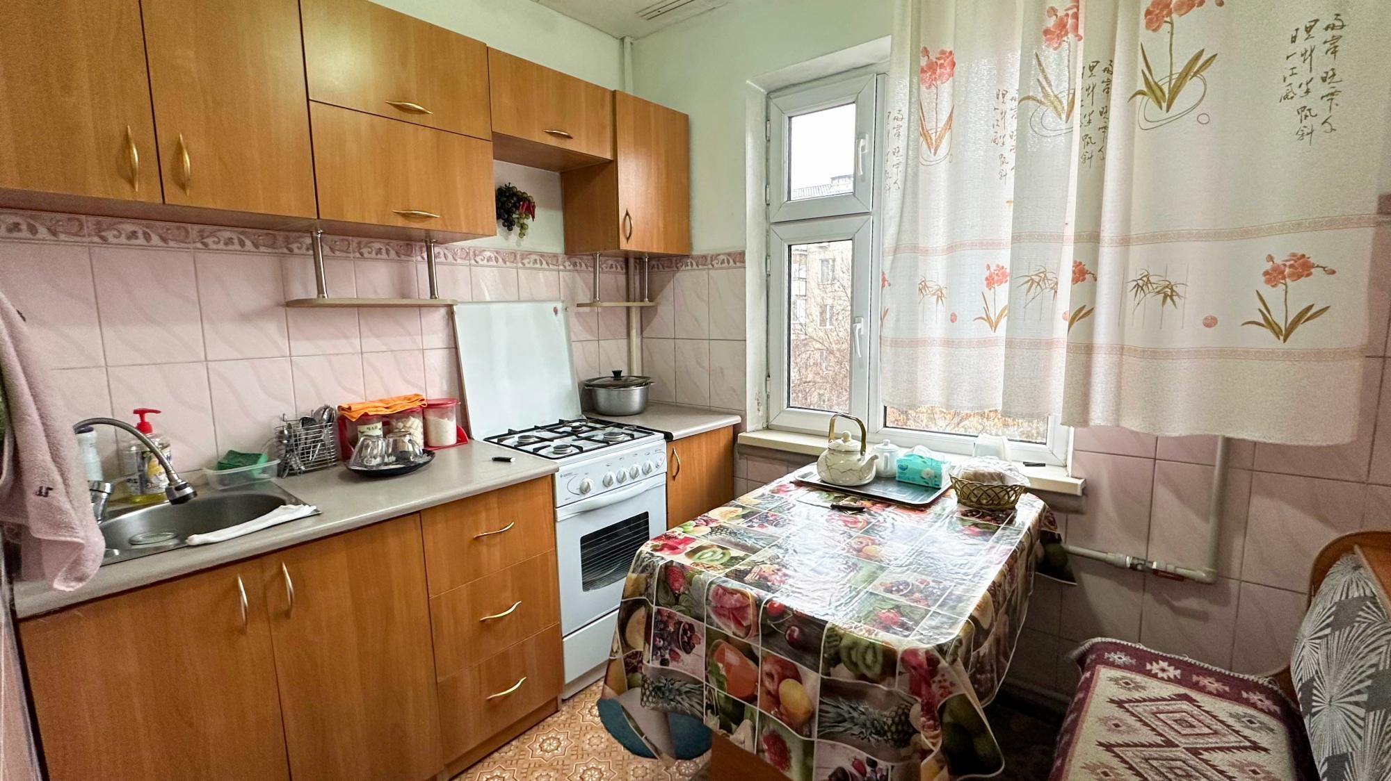 3-комнантная квартира, 56.0 м²,мкр Самал за 17 000 000
