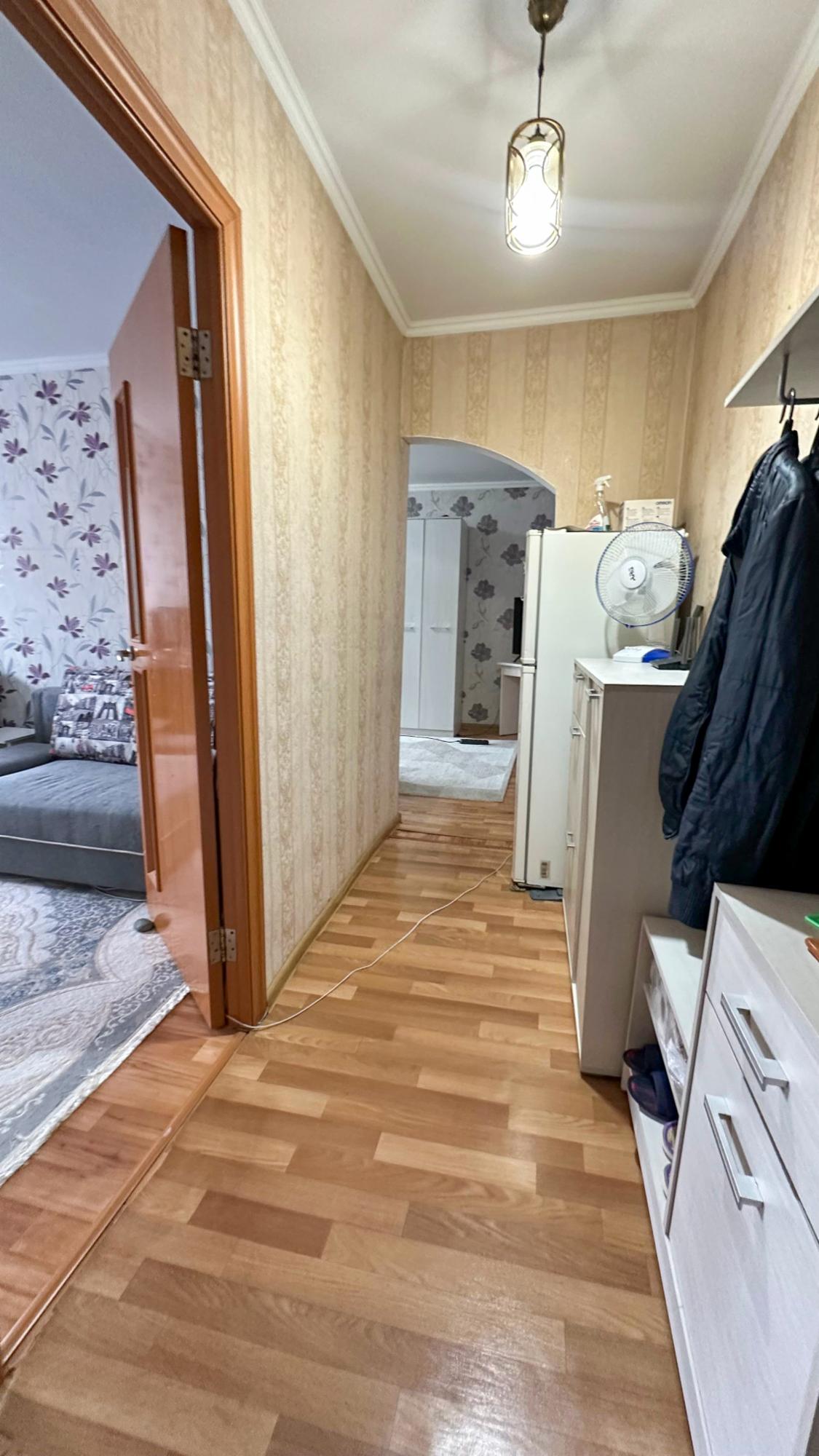 2-комнантная квартира, 43.0 м²,4 мкр за 15 800 000