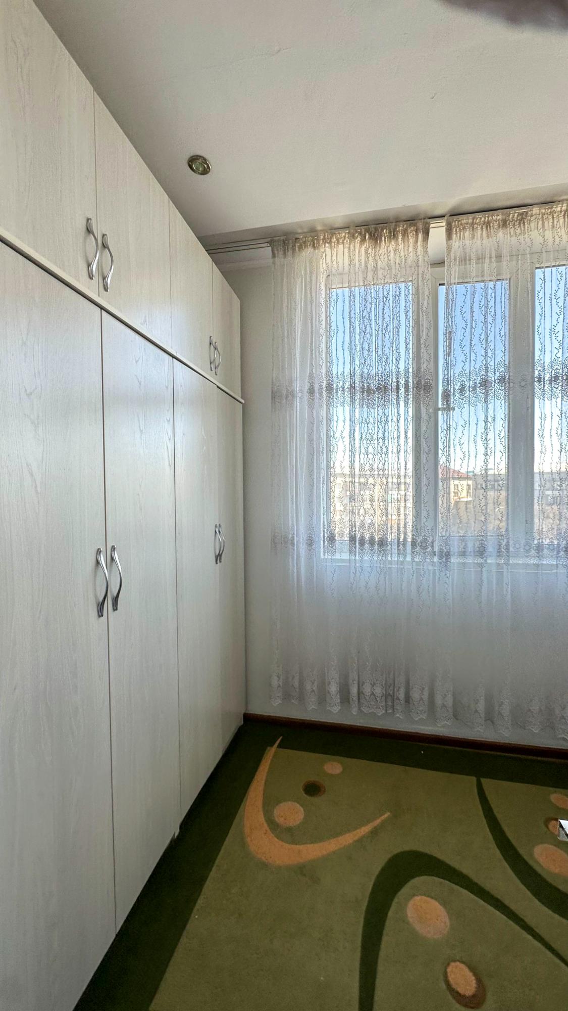 4-комнантная квартира, 78.0 м²,4 мкр за 30 000 000