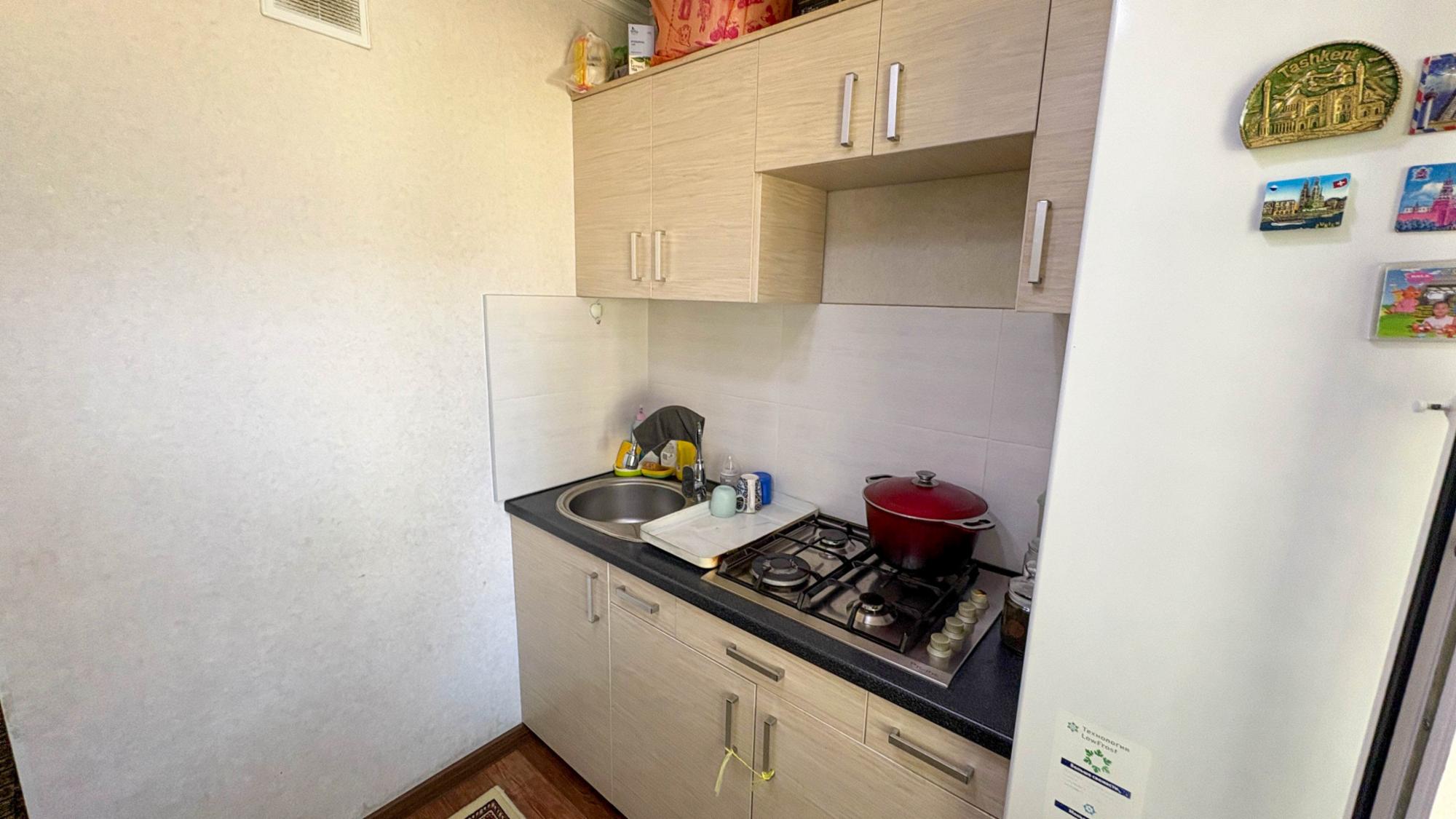 2-комнантная квартира, 44.0 м²,4 мкр за 15 500 000