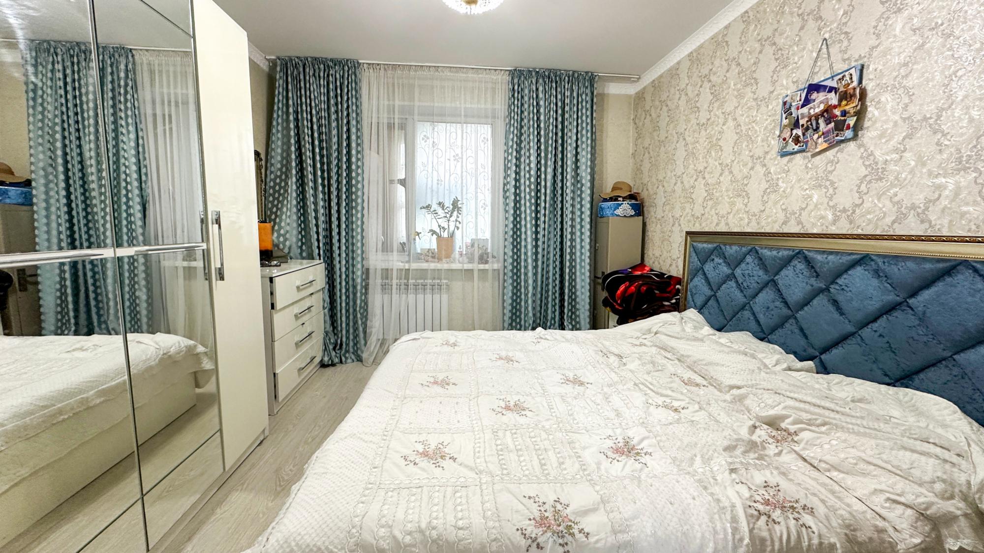 4-комнантная квартира, 94.0 м²,4 мкр за 27 500 000