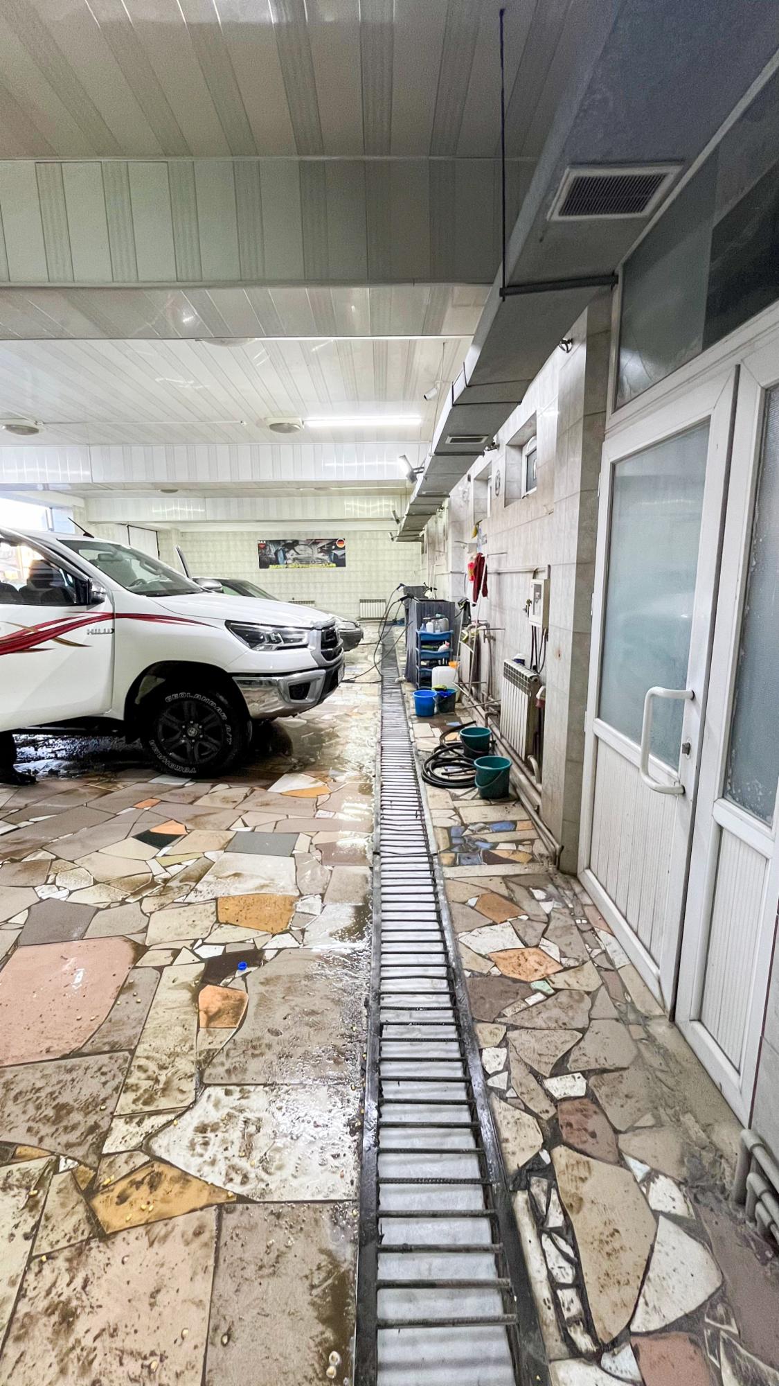 4-комнантный квартира, 340.0 м²,Желтоксан за 66 500 000