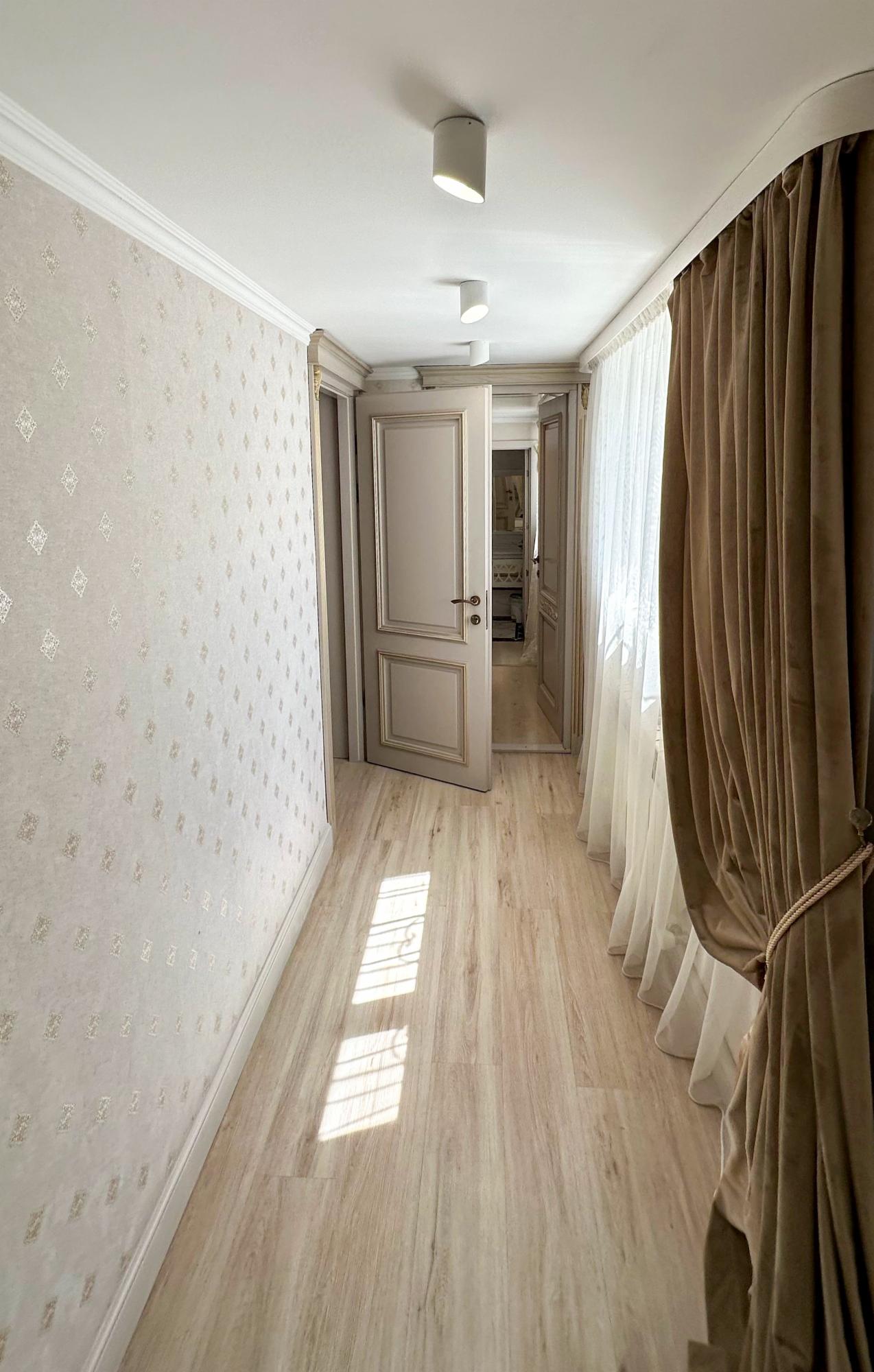 6-комнантная квартира, 194.0 м²,Милованова за 110 000 000