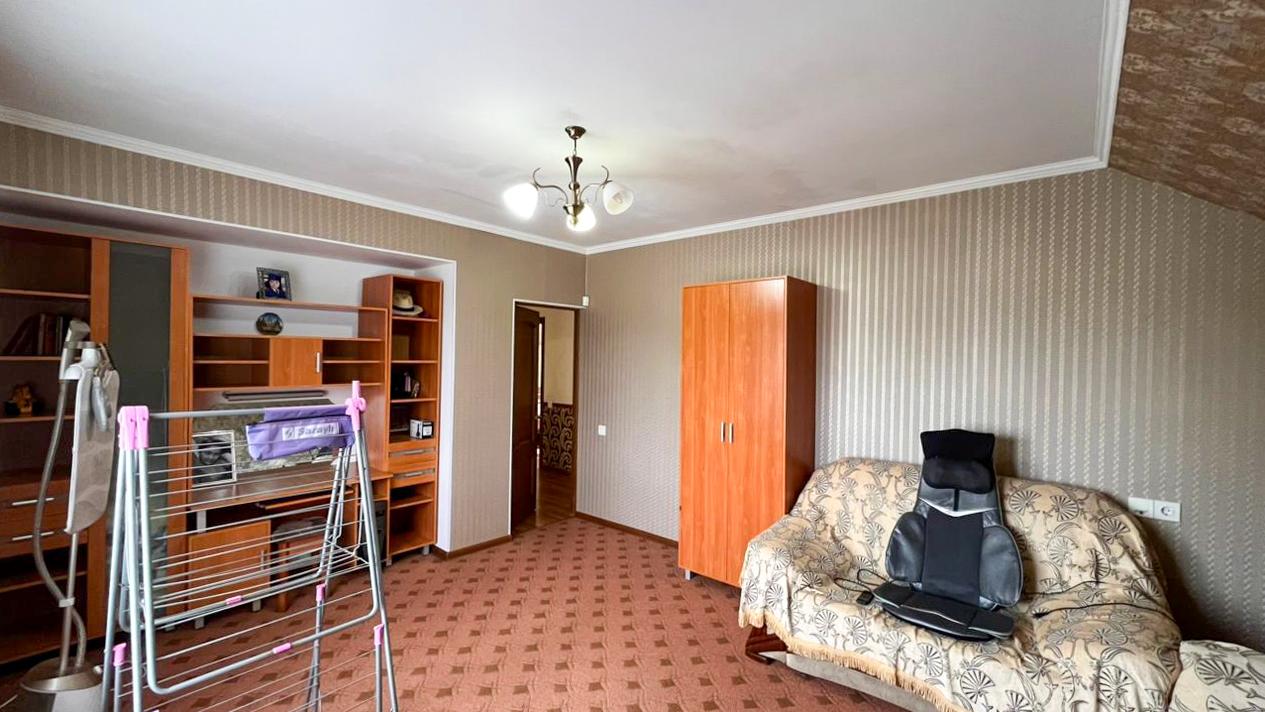 6-комнантный квартира, 198.0 м²,Центр за 65 000 000