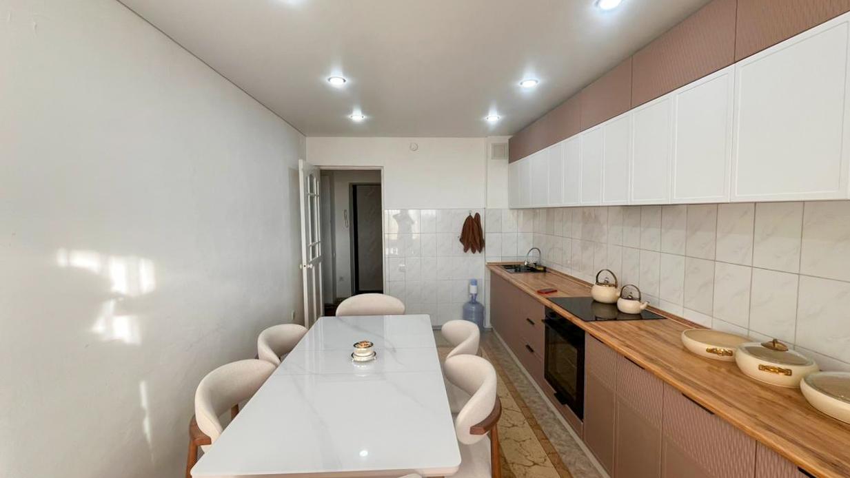 2-комнантная квартира, 86.0 м²,2 мкр за 24 000 000