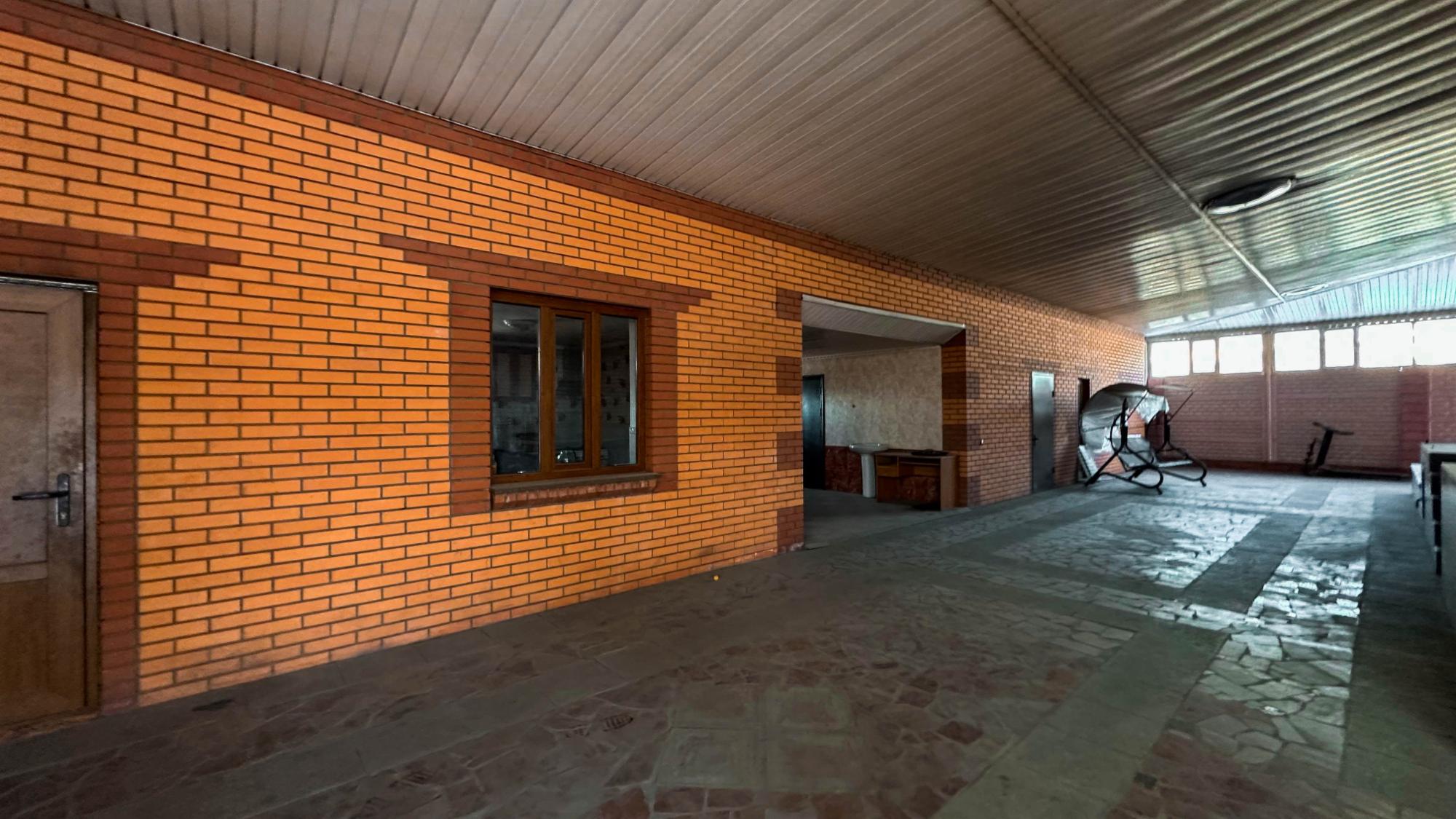 6-комнантный квартира, 250.0 м²,Толебаева за 127 000 000