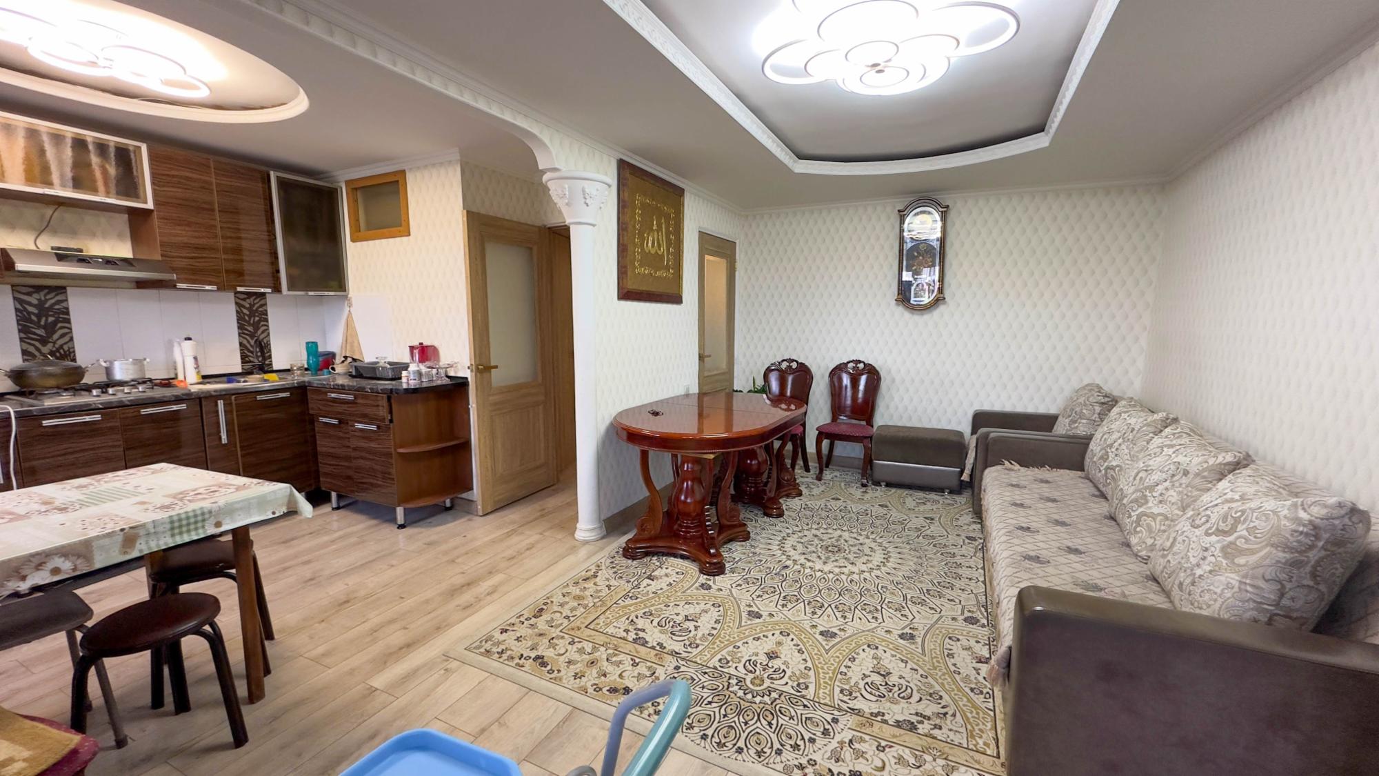 4-комнантная квартира, 80.0 м²,Толебаева за 22 000 000