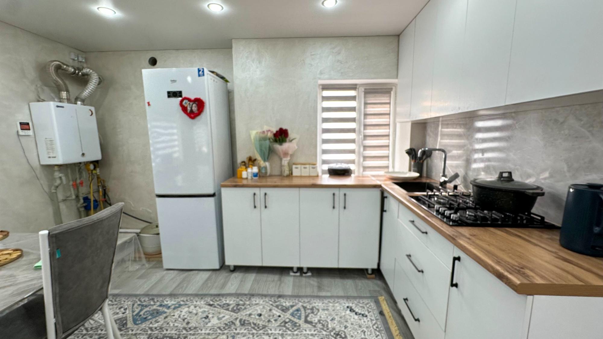 1-комнантный квартира, 70.0 м²,Алдабергенова за 40 000 000