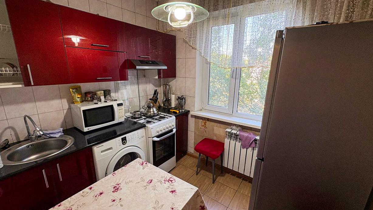 3-комнантная квартира, 61.7 м²,Казахстанская за 19 500 000