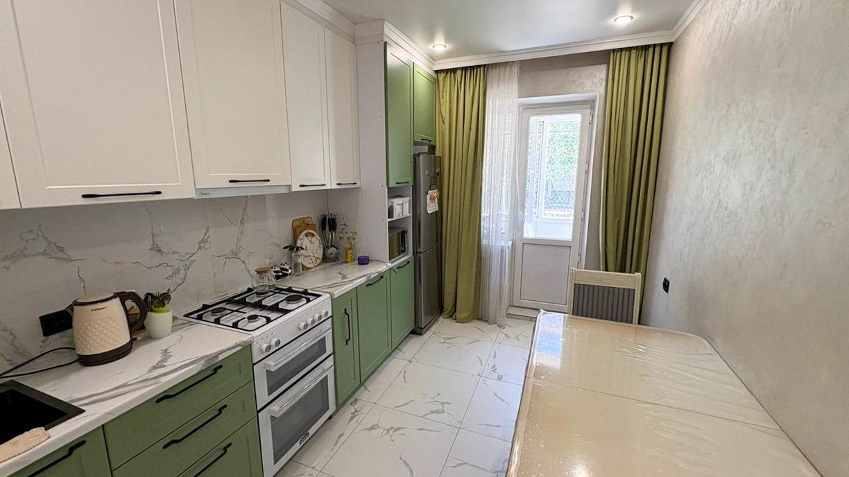 4-комнантная квартира, 80.0 м²,Кунаева за 37 500 000
