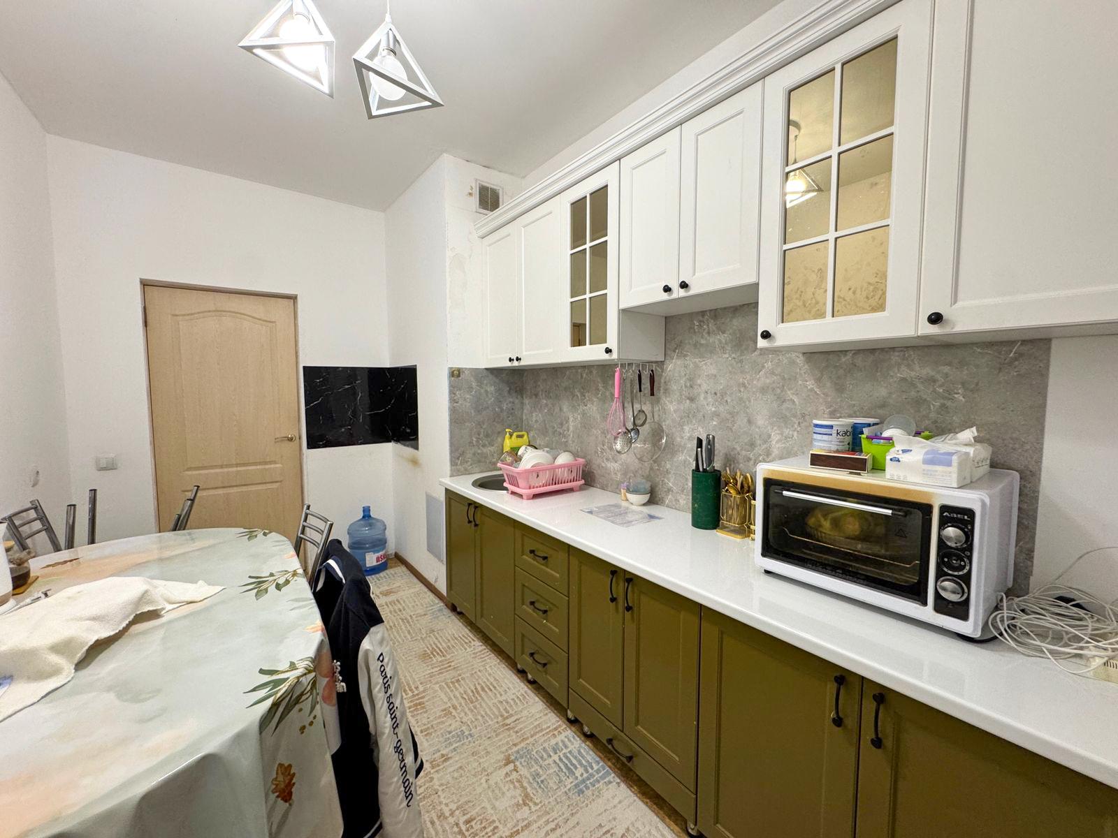 3-комнантная квартира, 85.0 м²,Бирлик за 34 000 000