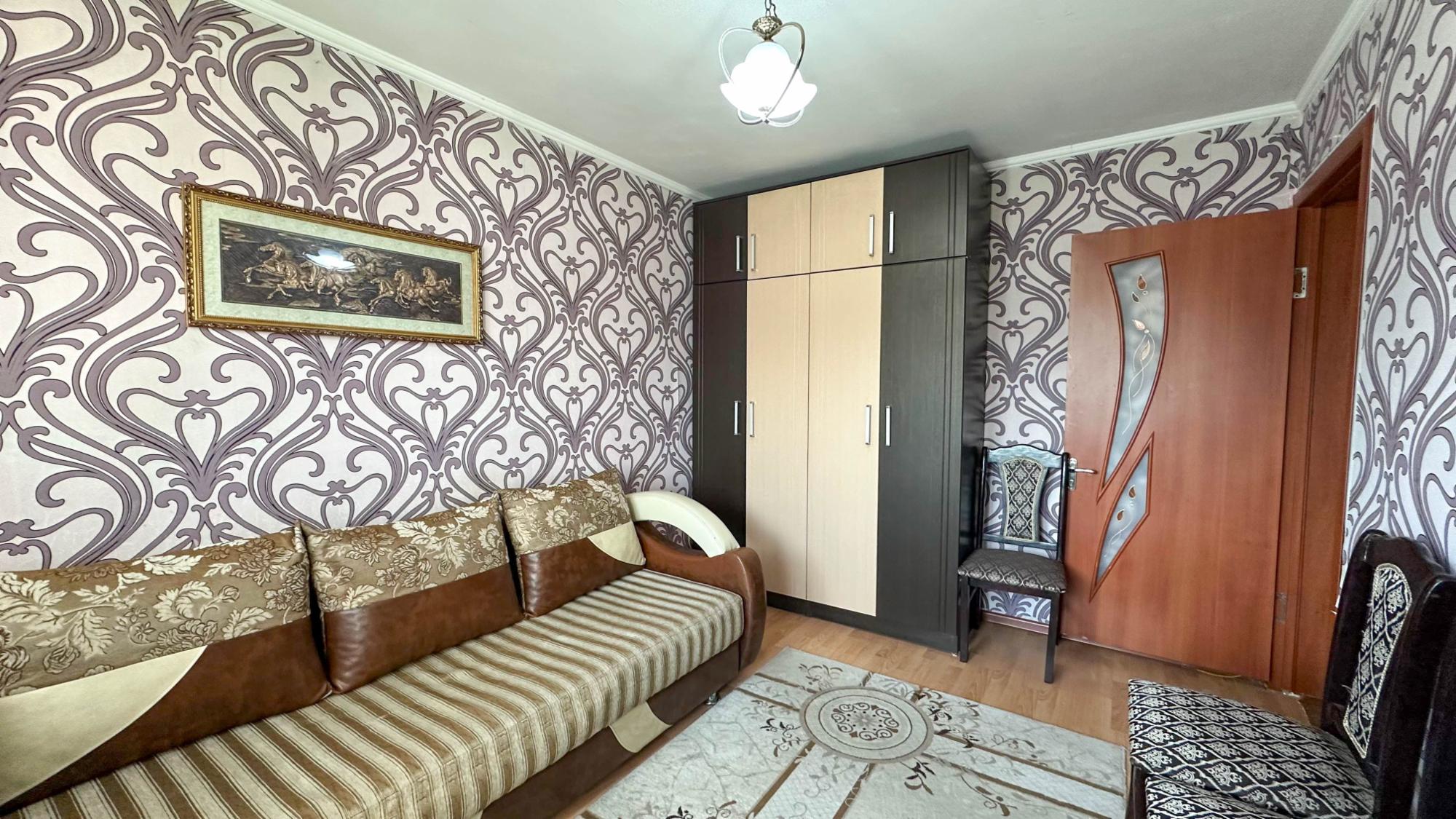 4-комнантная квартира, 70.0 м²,Абжалиева за 26 000 000